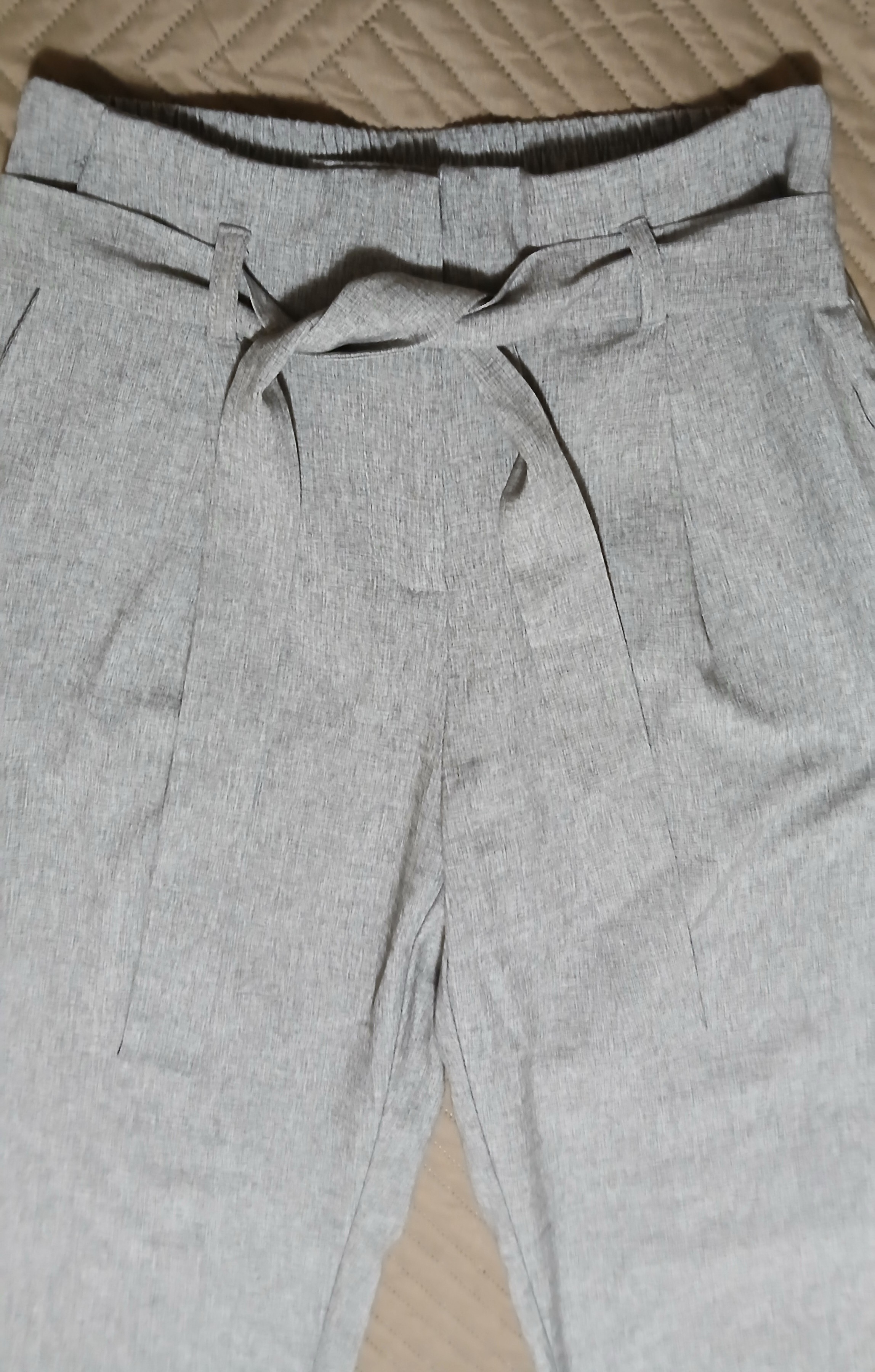Streetwear Society Light Grey Pants, Medium Like New - photo 2