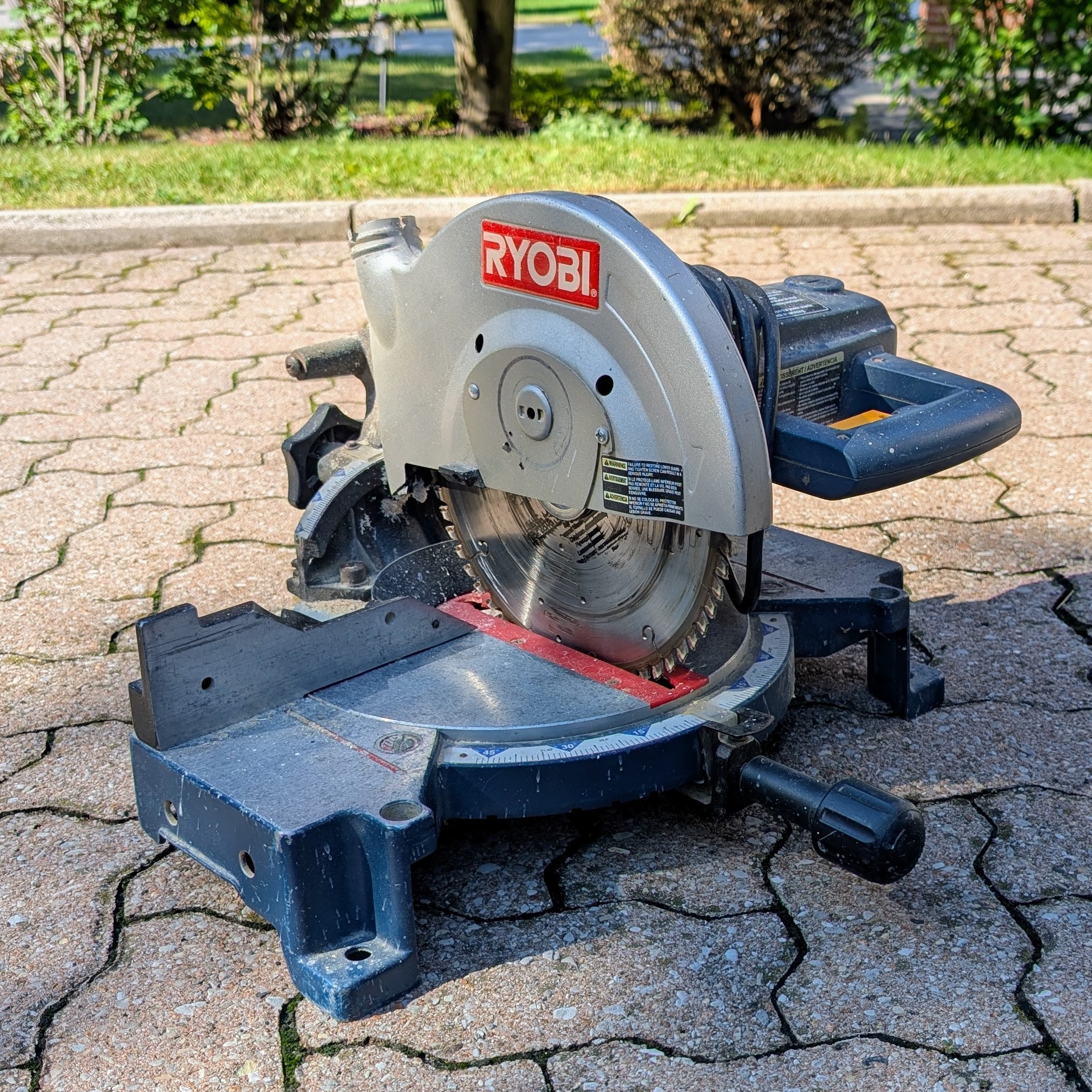 Ryobi Compound Miter Saw