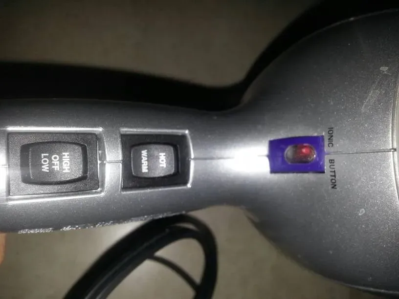 Vidal Sassoon Solutions Ionic Hairdryer With Attachment (See ... - photo 3