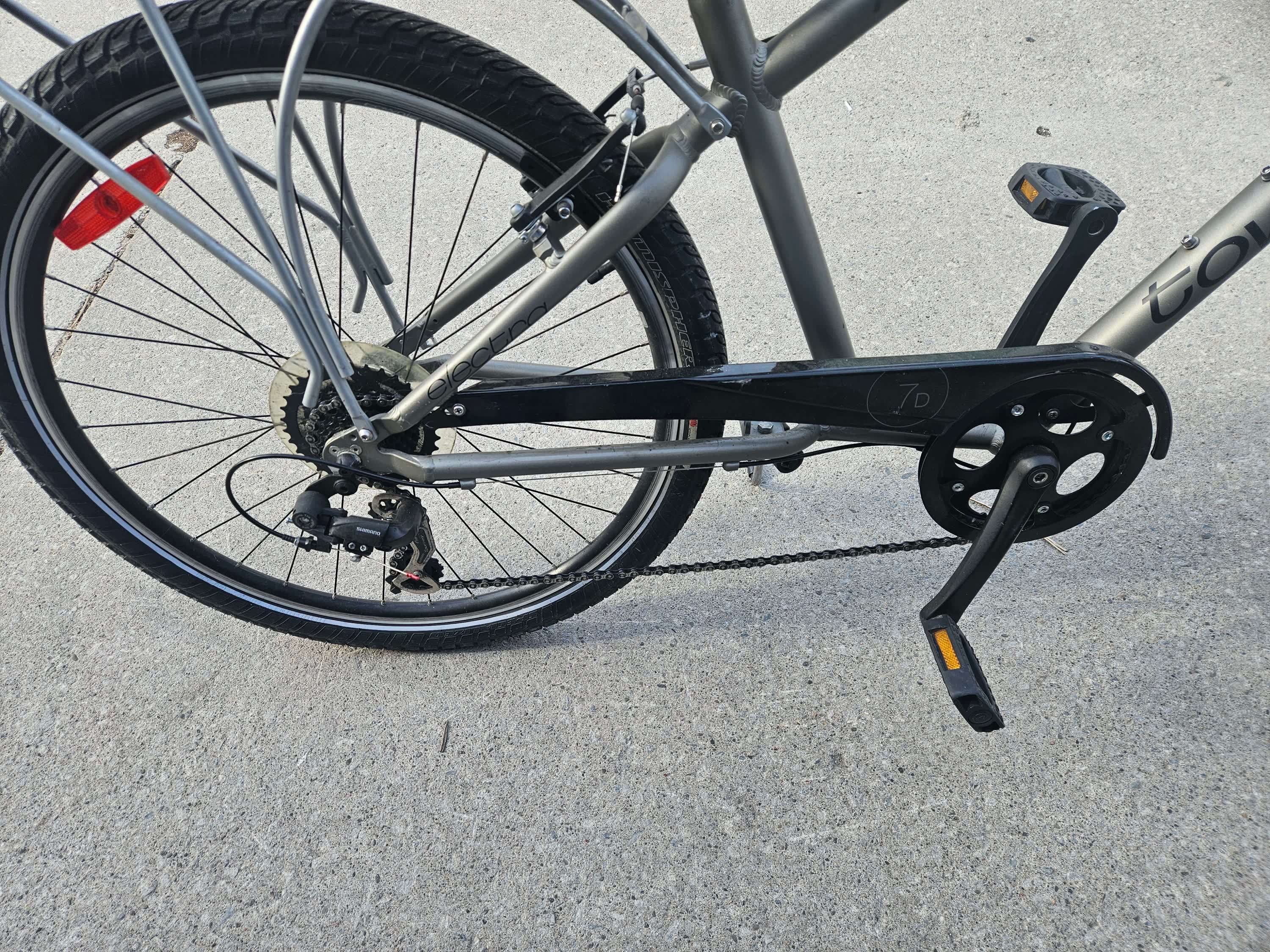 Electra Townie 7D Cruiser Bike - $300 - photo 3