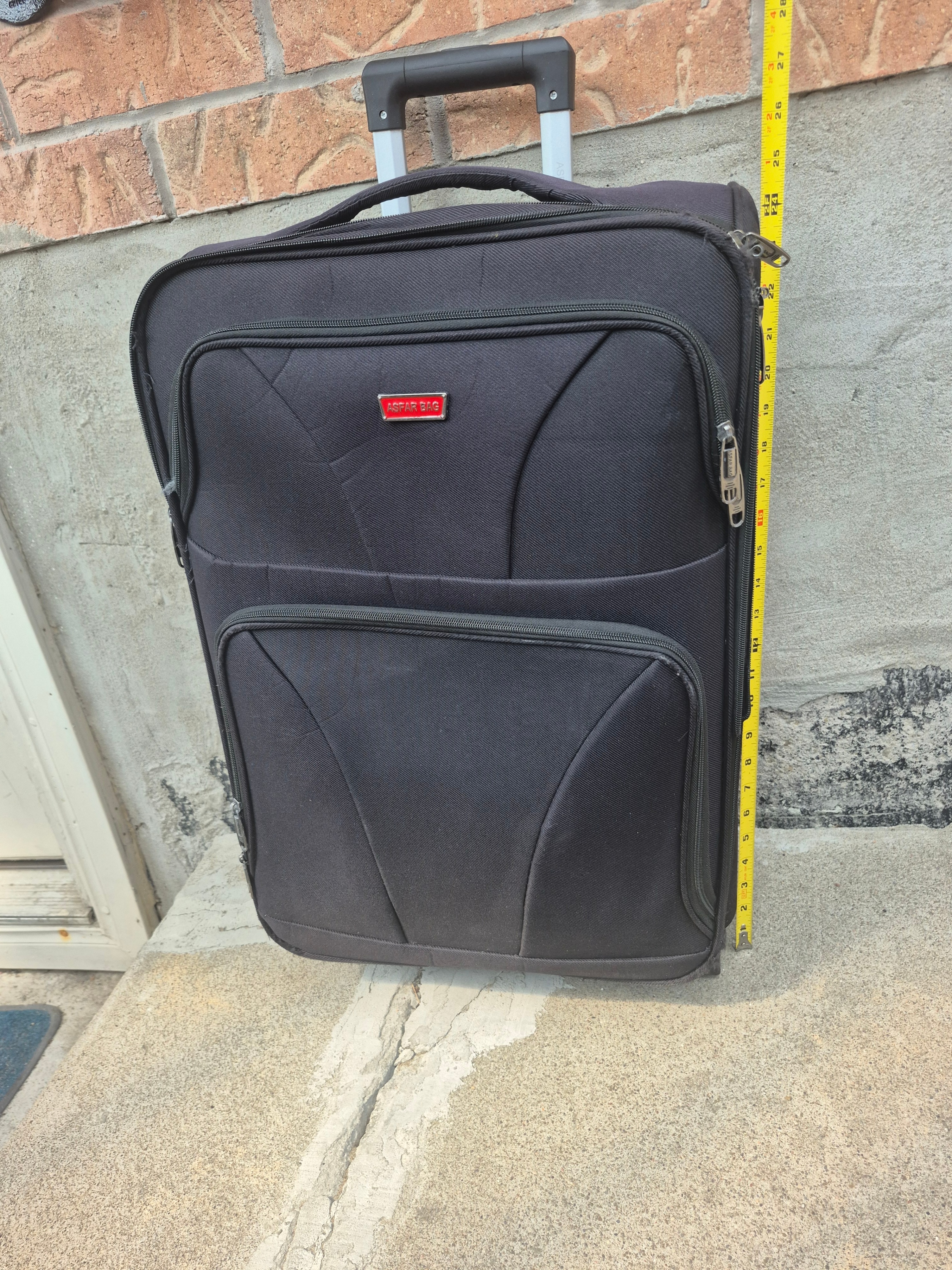 24” Rolling Suitcase / Travel Luggage – Black