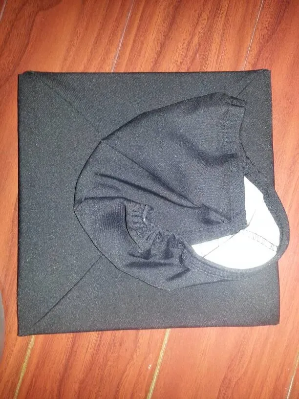 Graduation Cap: Crowning Achievement Of A Master's Degree - photo 2