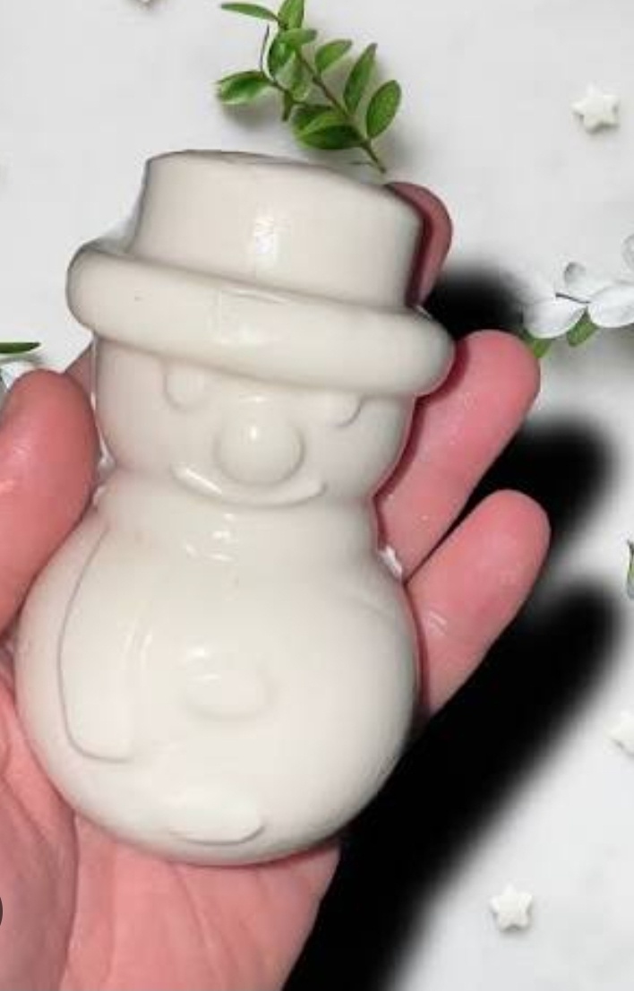 Lush: Snowy Shower Gummy