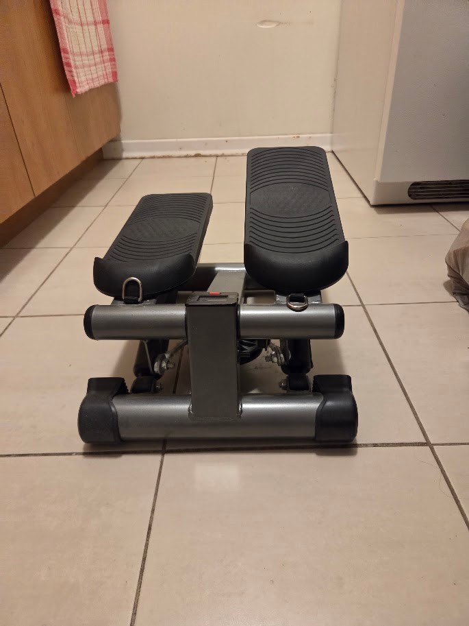 Cursor Fitness Mini Stepper