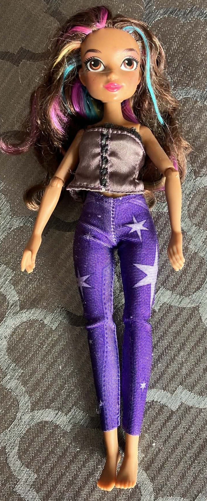 Unicorn Academy Sophia Doll - 9 1/2 Inches