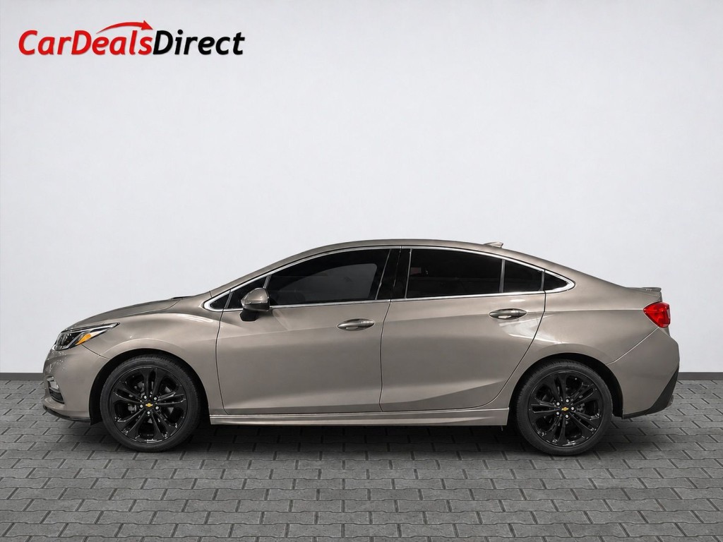 2017 Chevrolet Cruze - photo 2