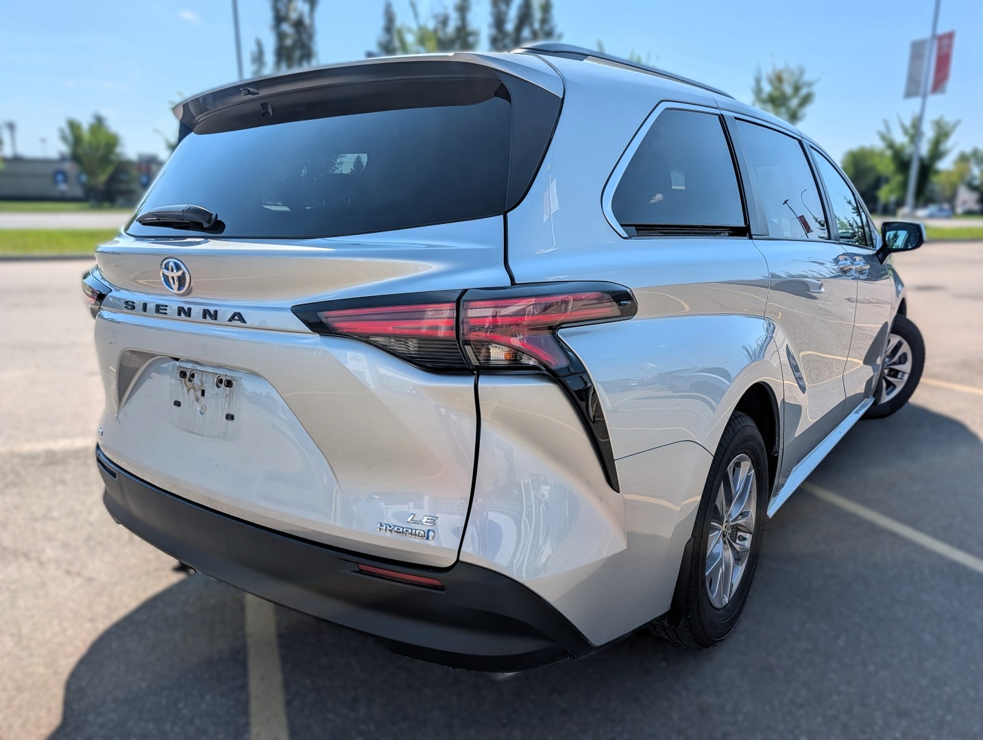 2022 Toyota Sienna - photo 5