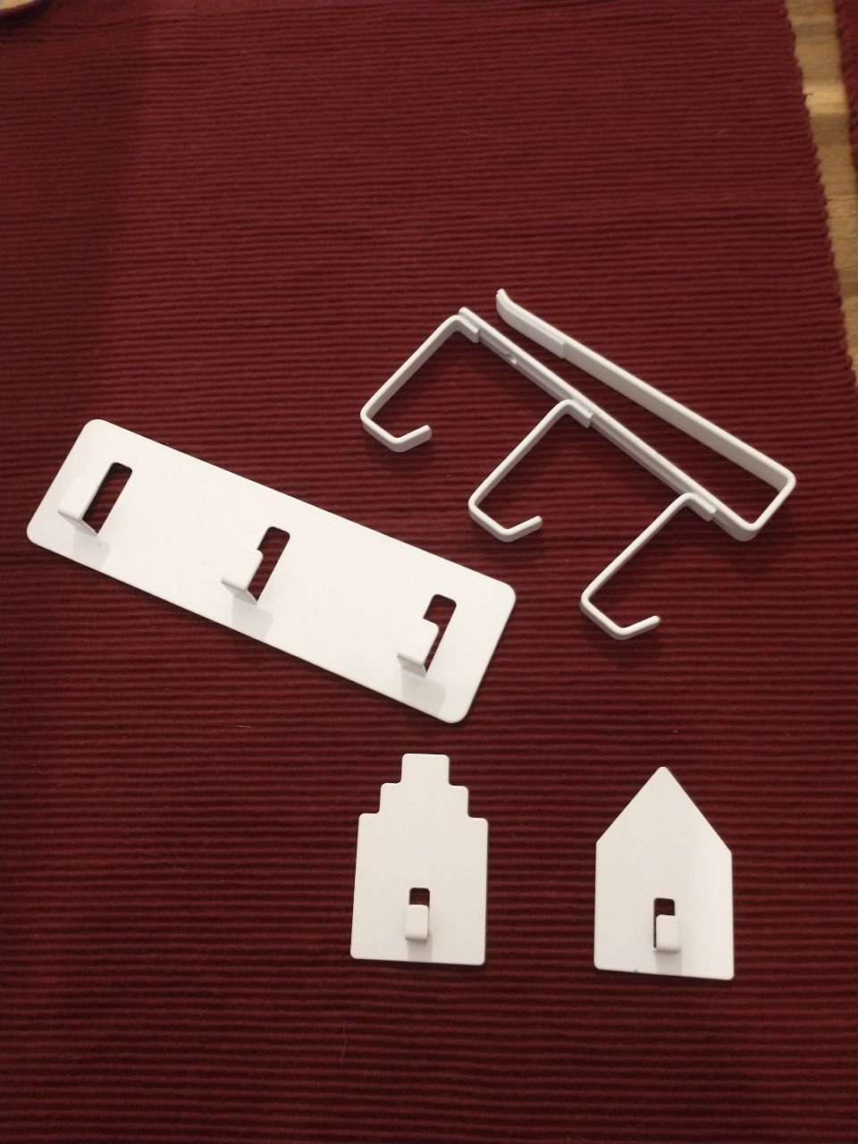 Assortment of storage hooks - Unused