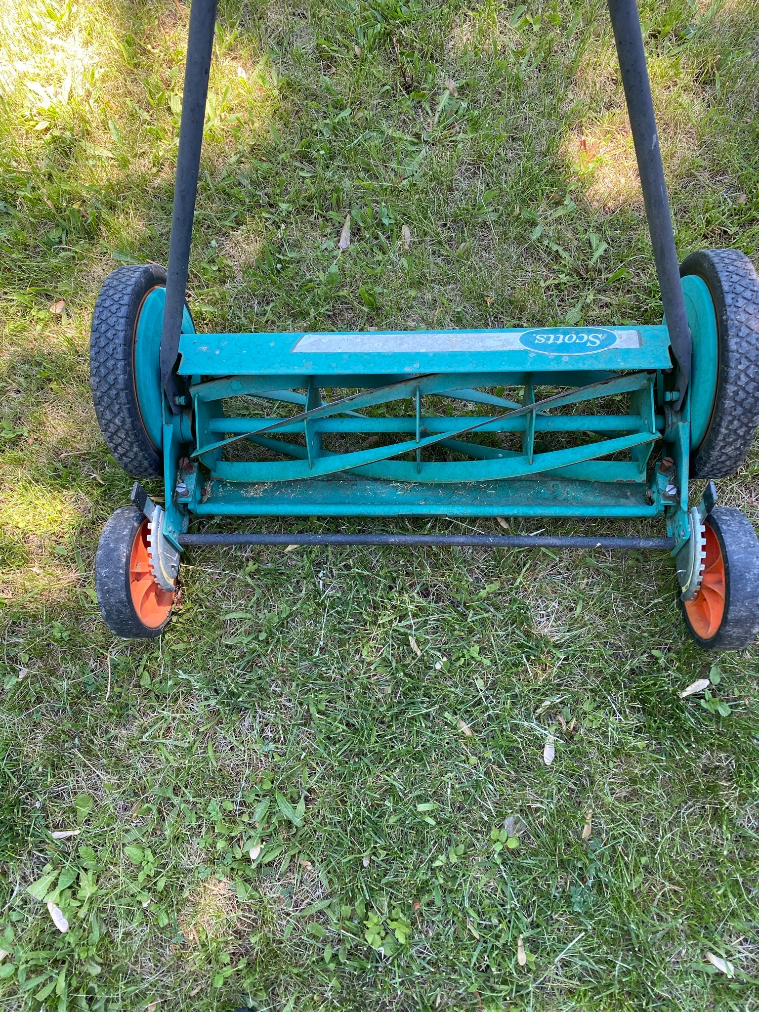 Scotts Lawn Mower - photo 3