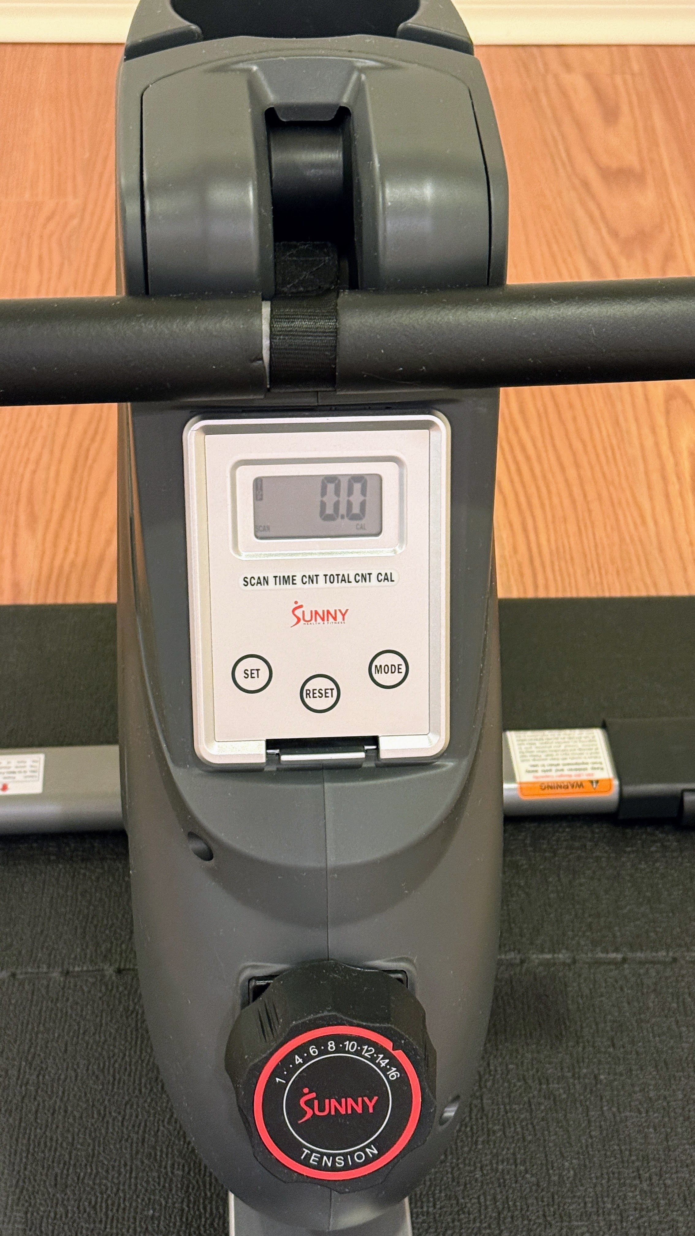 Like New Multifunction Magnetic Rowing Machine & Mat - photo 2