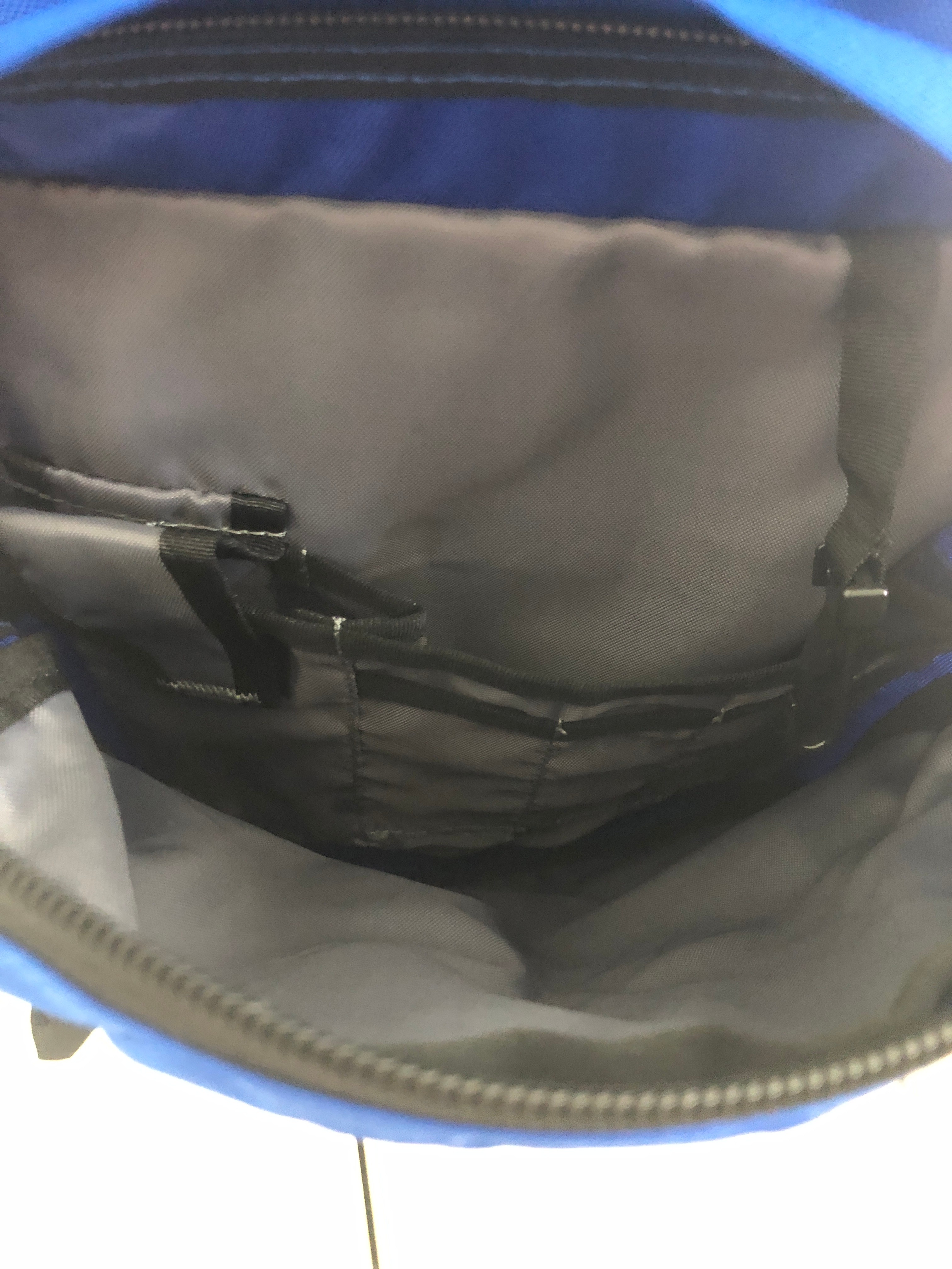 LIke New!! Jansprots Big Student 34L Backpack Blue Streak - photo 5