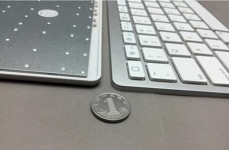 78‐Key Ultra‐Slim Bluetooth Keyboard – For iPad, Windows Android - photo 2