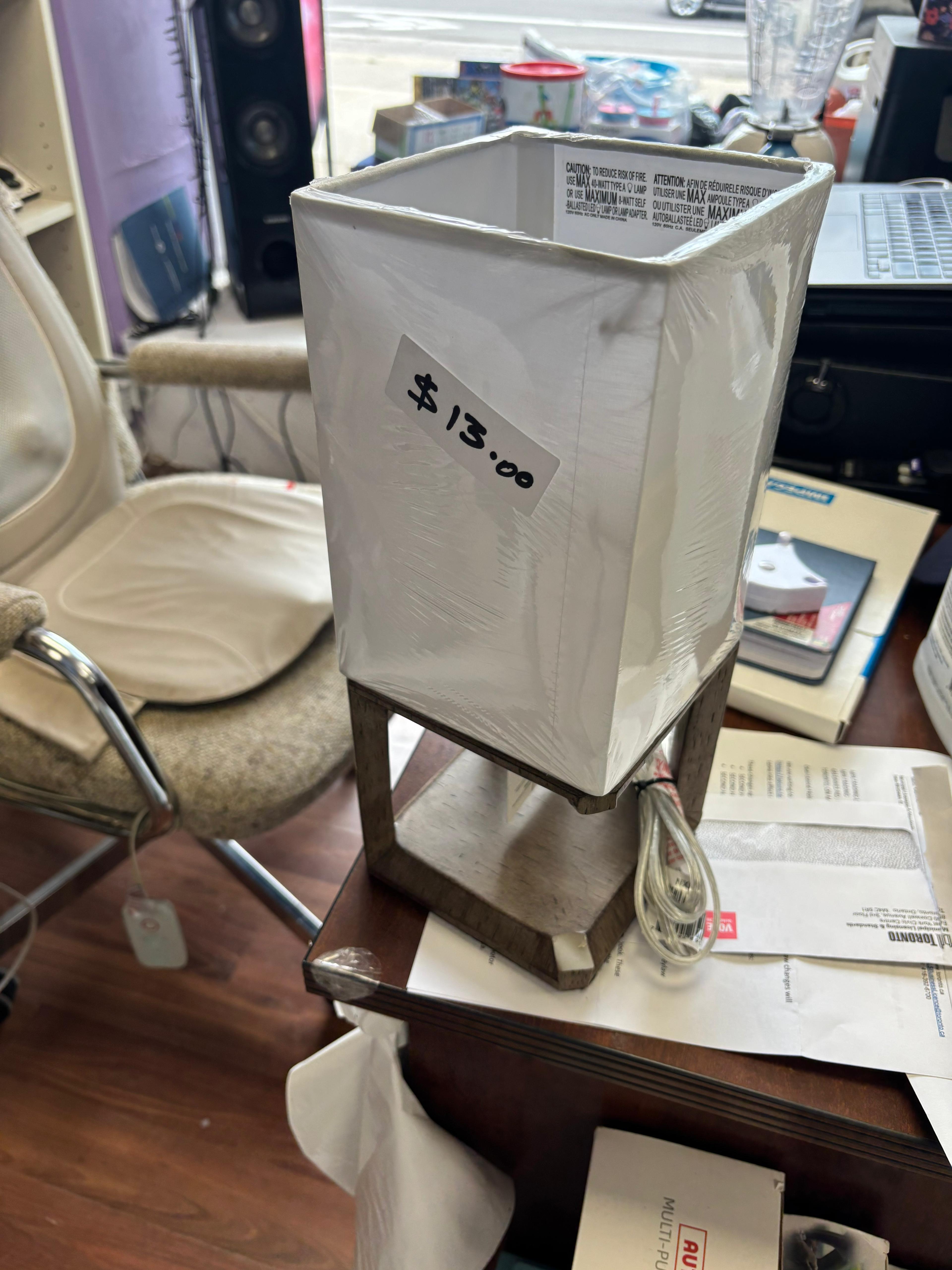 Hometrends Accent Table Lamp - New - $13 - photo 3