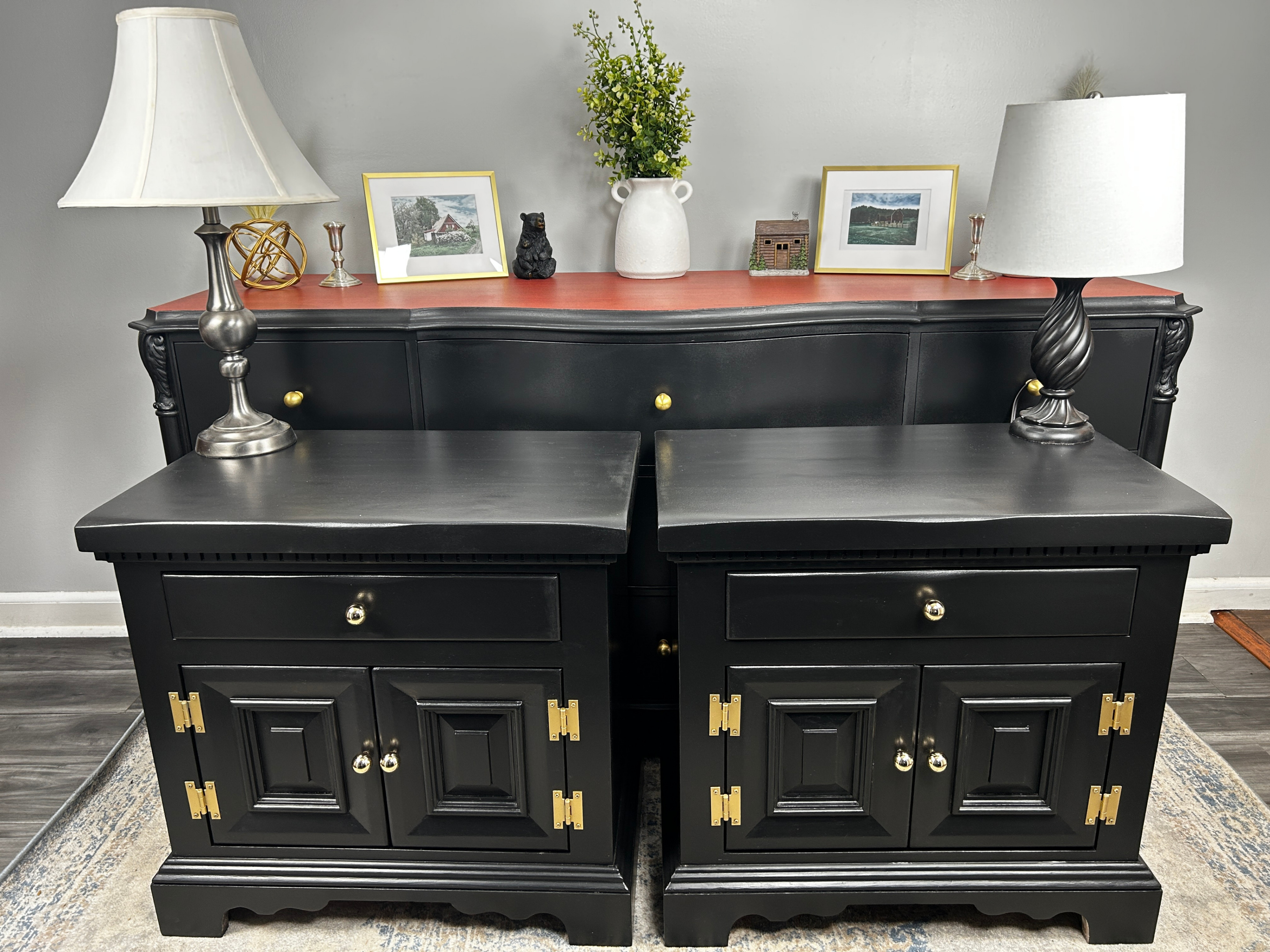 Black Dresser and Nightstands Set Brass/Golden Knobs Delivery. - photo 3