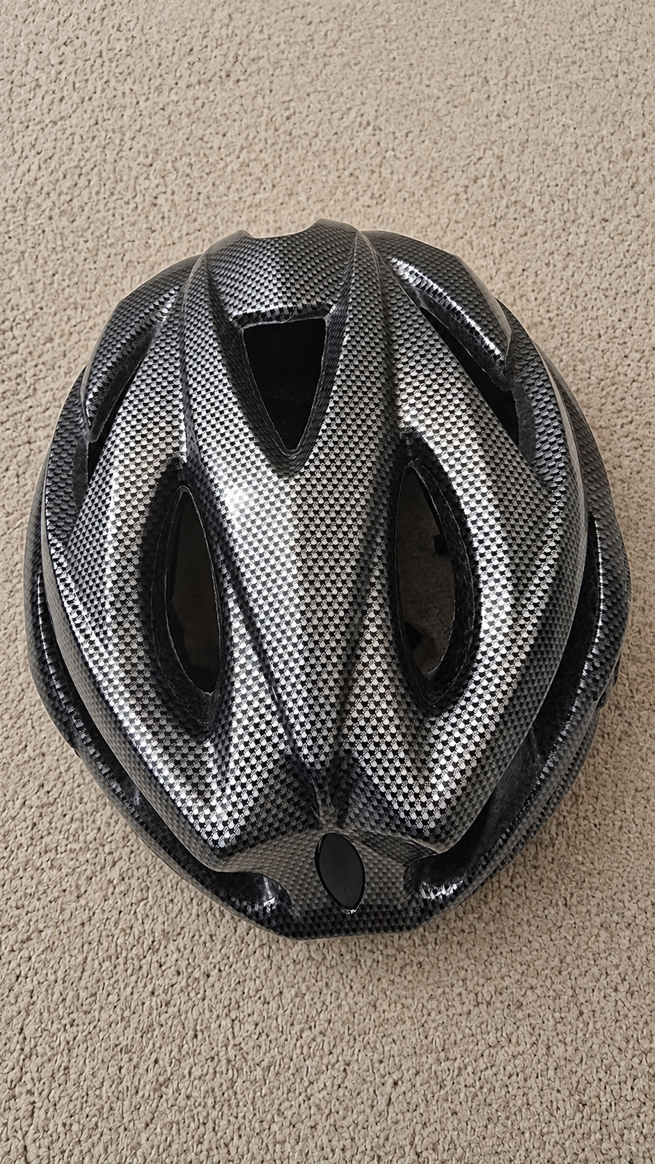 Adult Bike Helmet (Carbon Fiber Pattern) – Like New / Used Twice - photo 3