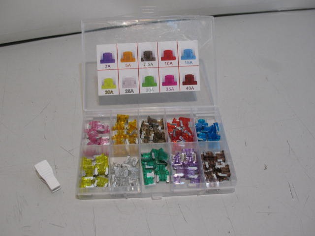 100 Pieces Mini Profile Car Fuses Set, BRAND NEW