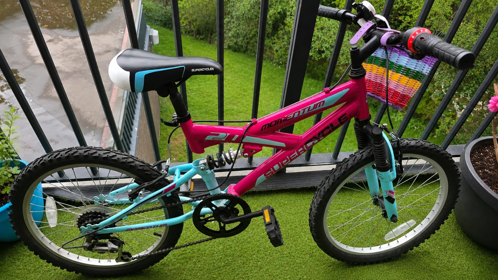Supercycle Momentum Youth Dual-Suspension Mountain Bike, 20-inch