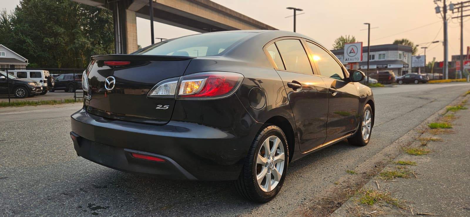 2011 Mazda 3 Sedan Rebuilt - photo 3