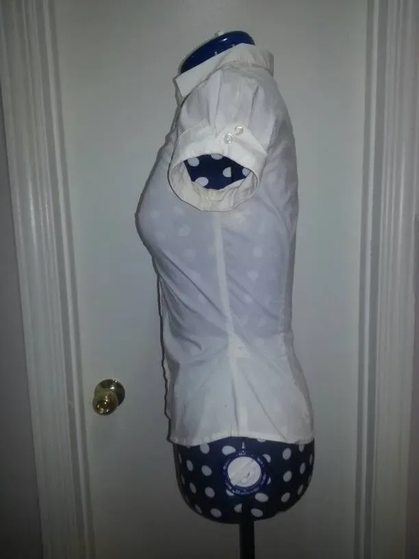 Short Sleeved White Button Up Shirt - H&M (Size 4, Fits Small) - photo 2