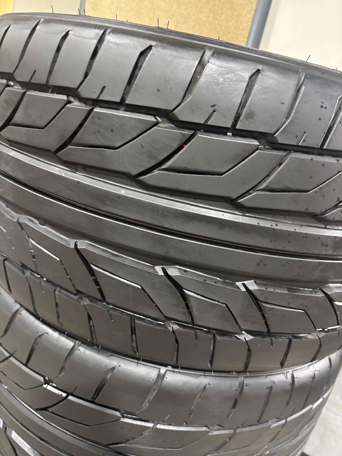 NEW 265/35/R19 & 305/30/R19 Nitto–Merc SL/CLS/Mustang/Camaro/Fe