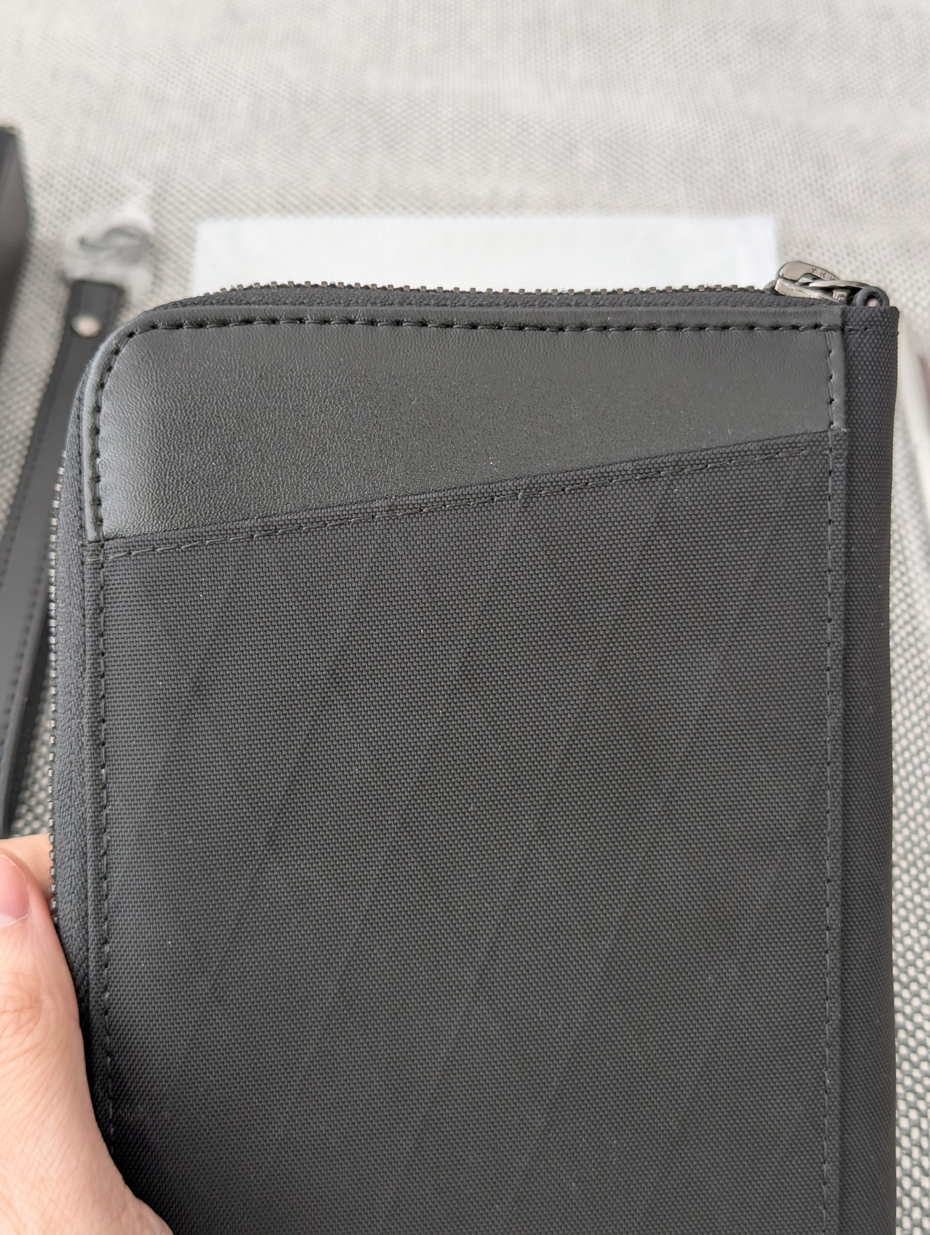 RFID Passport Travel Wallet / Organizer - ADD1D Explorer T - photo 2