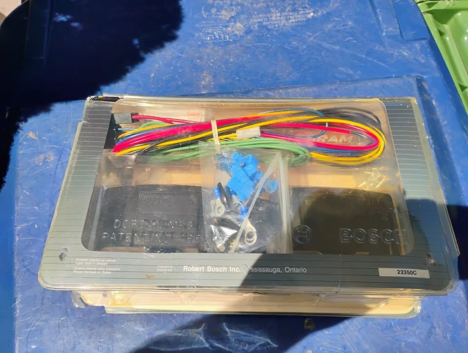 NOS BOSCH 22350C halogen Fog Lights For Fog Rain Snow - photo 3