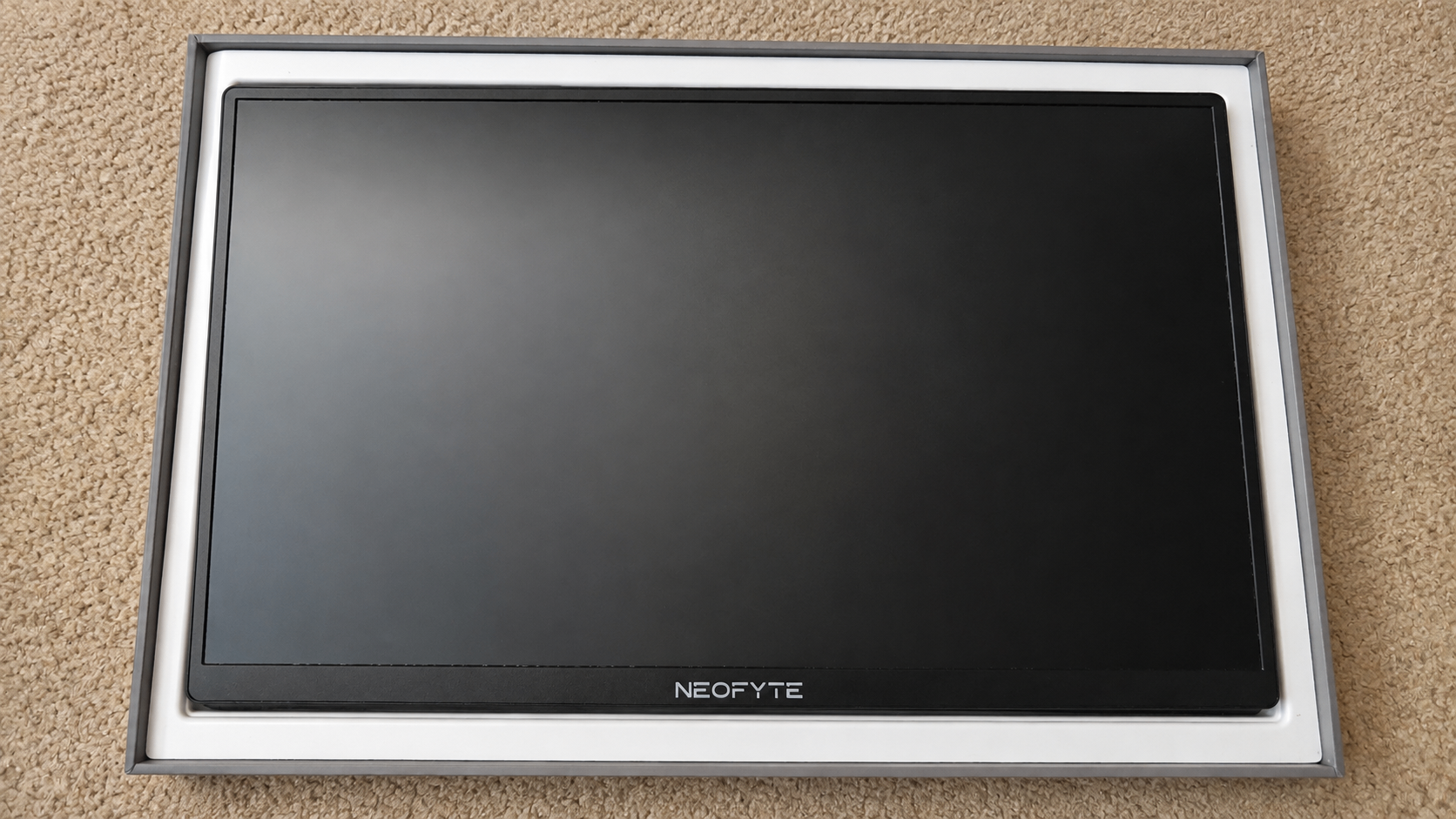Neofyte 14" 1080P FHD Portable USB-C / HDMI Monitor w/ Box - photo 2