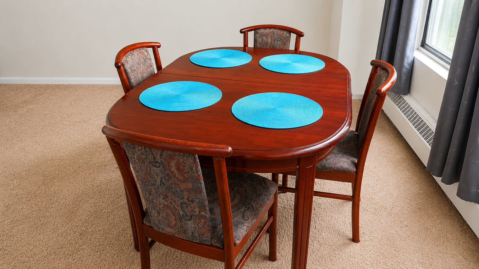 Solid Wood Extendable Oval Dining Table + 4 Chairs - photo 3