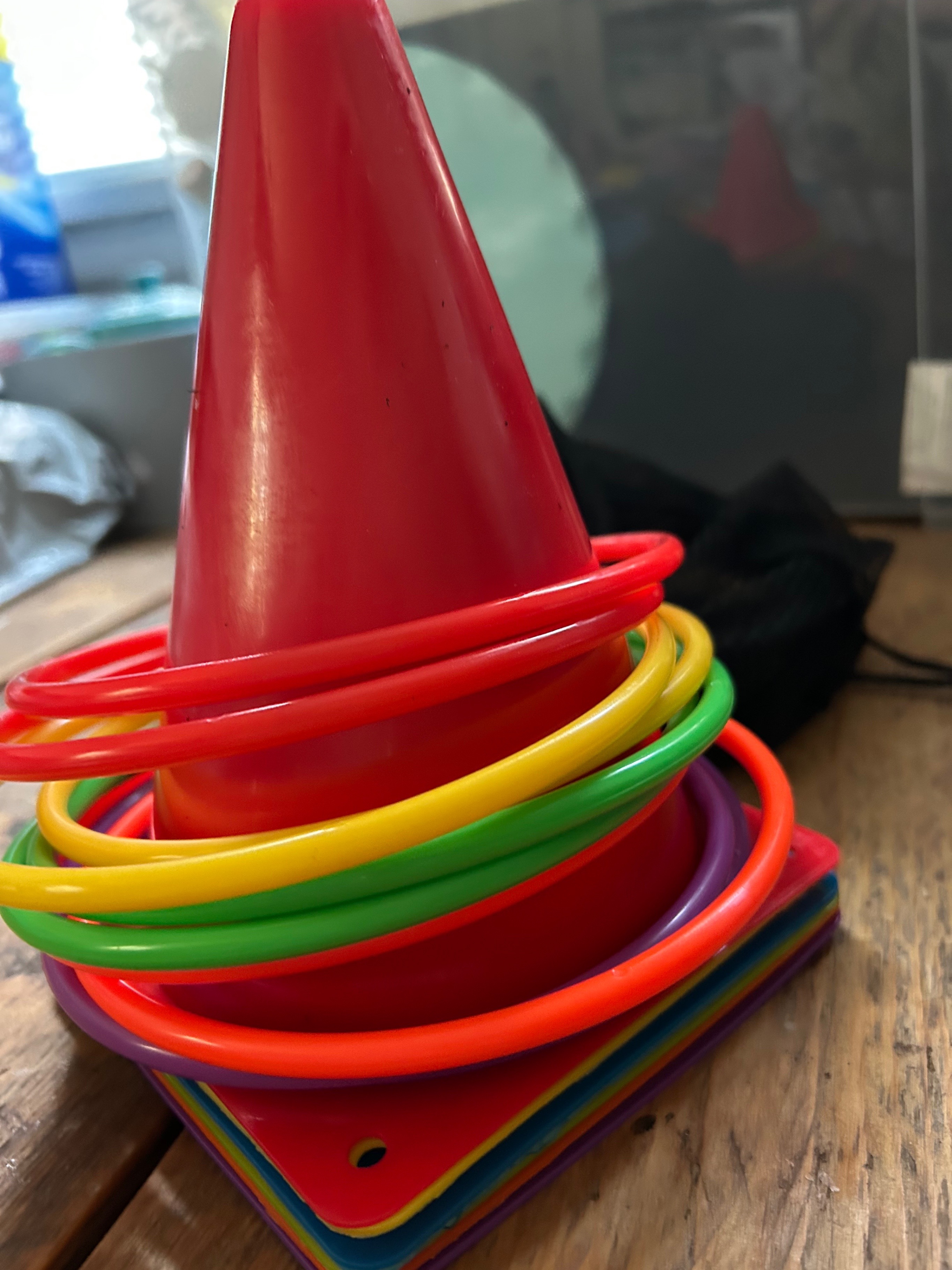 Ring Toss Game - 6 Pylons, 10 Rings, Carrying Bag - photo 2