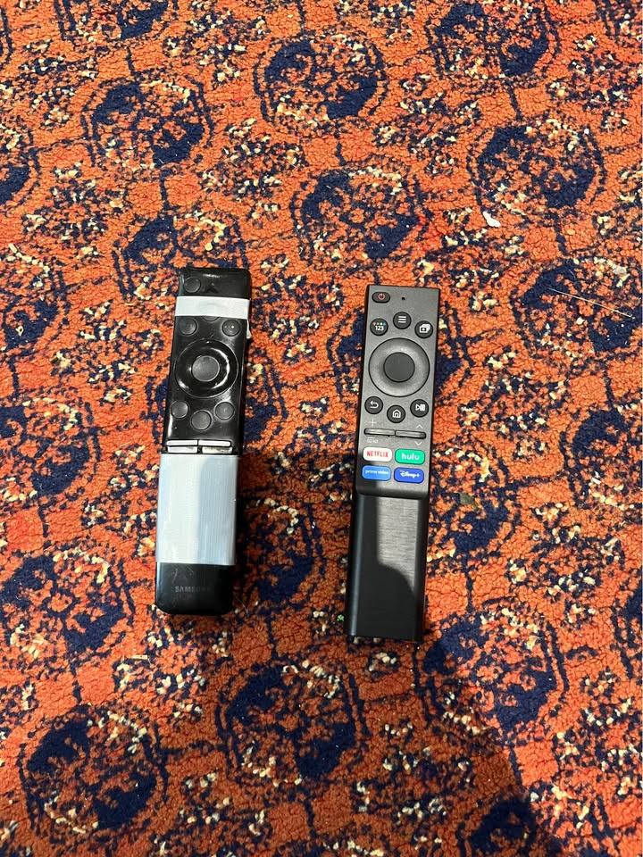 Moving Out Sale: Samsung Smart TV – Comes with 2 Remotes