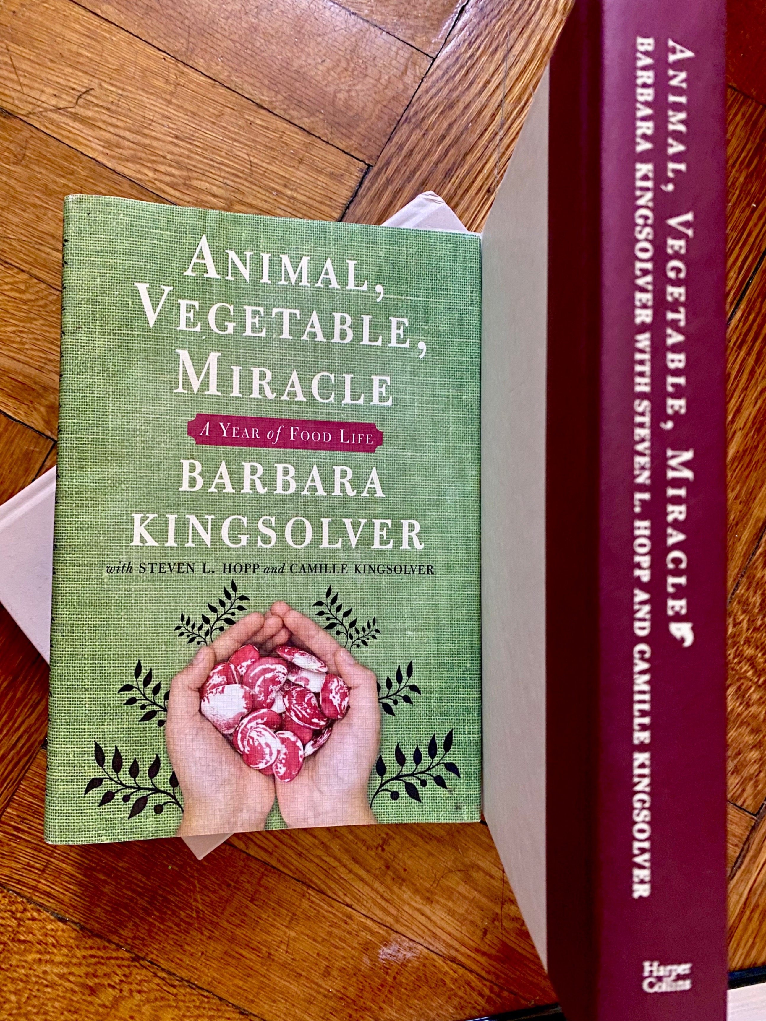 Animal, Vegetable, .. by Barbara Kingsolver - photo 2