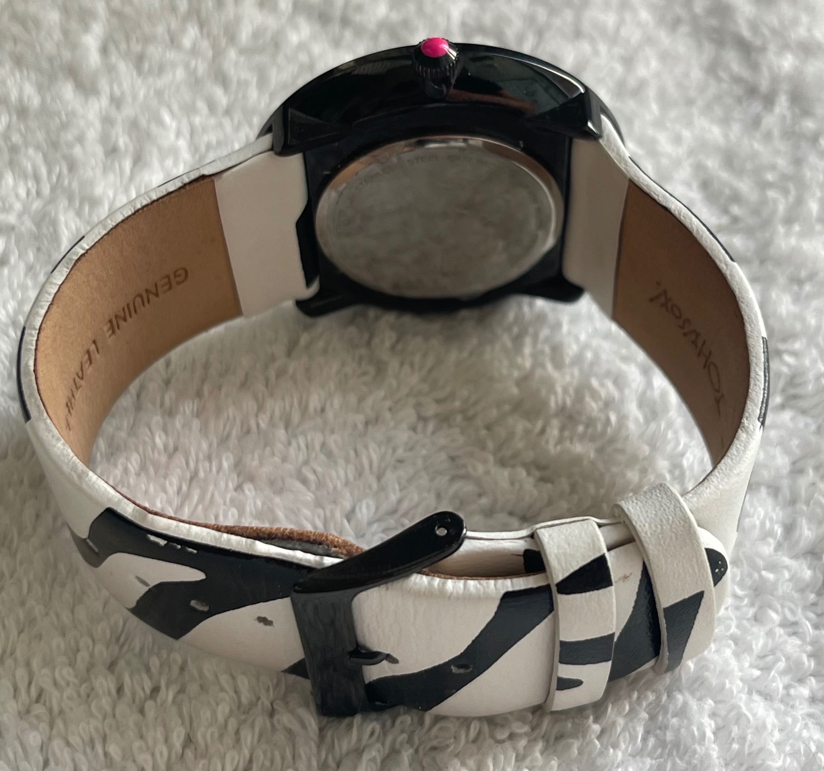 Betsey Johnson Zebra Print Watch BJ00123-04 (Needs Battery) - photo 4