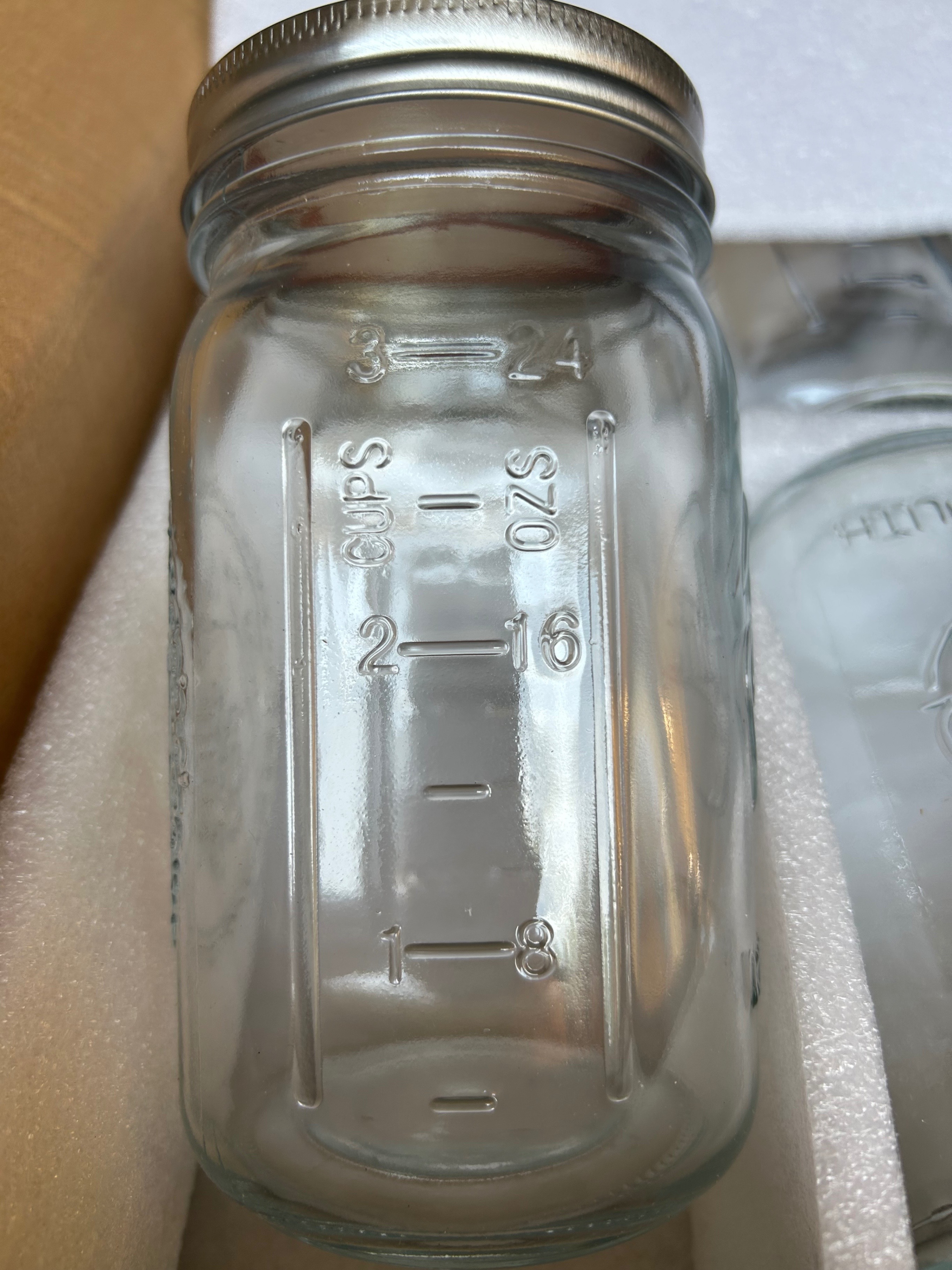 Box of 6 - 3cup Glass Wide Mouth Mason Jars, Lids - photo 2
