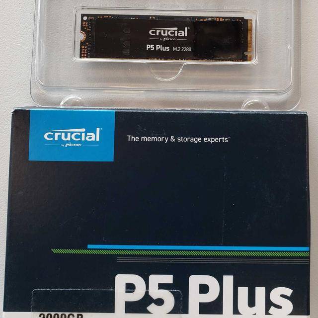 Crucial P5 Plus M.2 2TB PCIe 4.0 NVMe SSD CT2000P5PSSD8