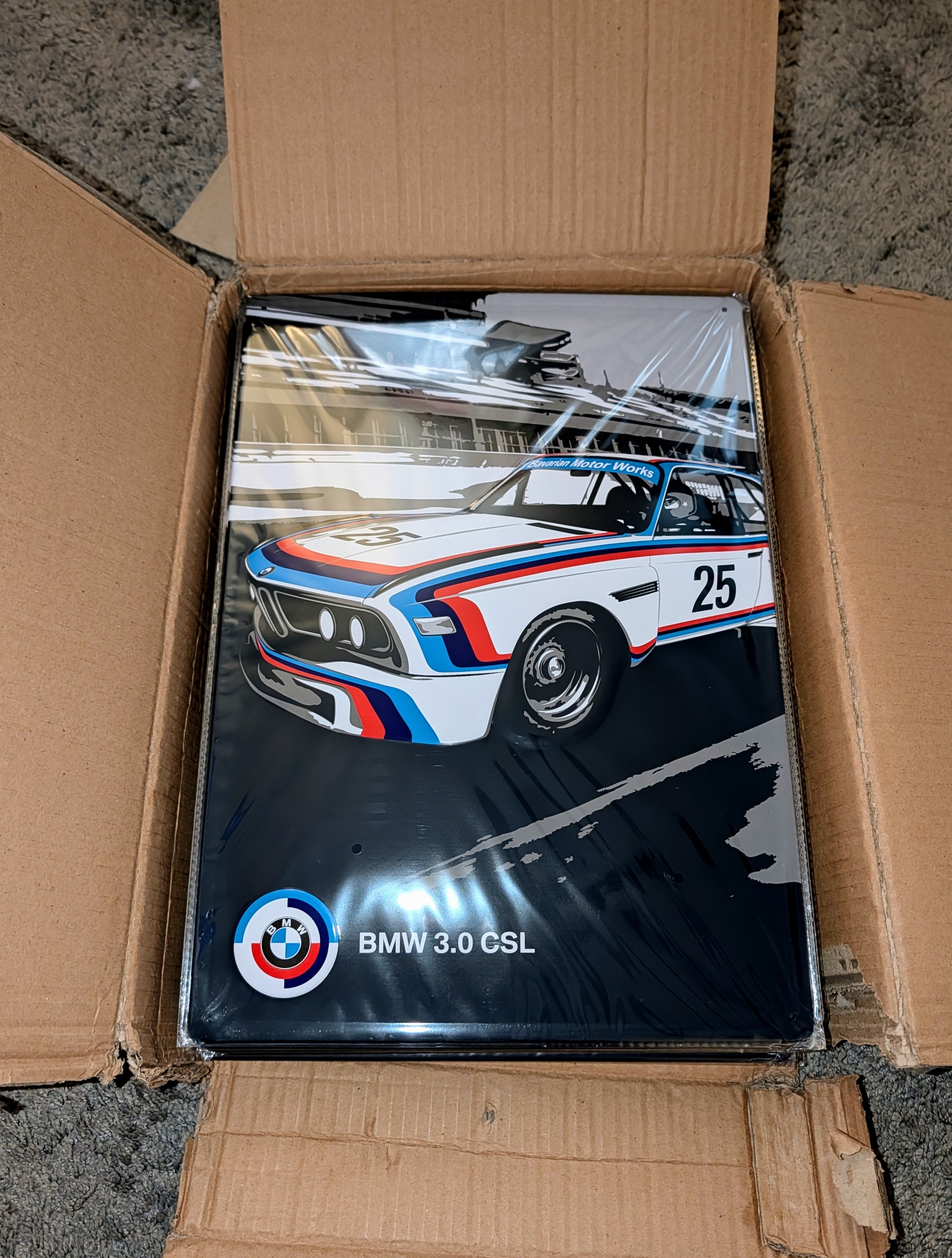 LOT OF 20 Genuine BMW Motorsport 3.0 CSL Heritage Metal Signs - photo 3