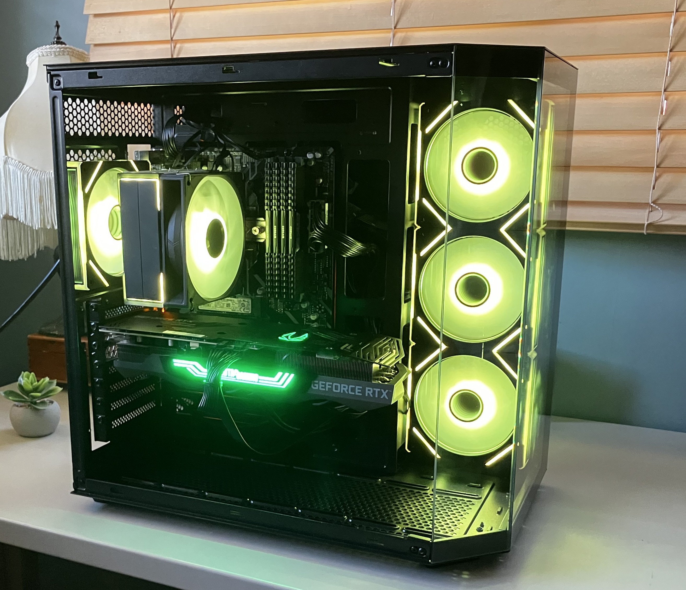 Clean All Black RTX 3070 Ti Gaming PC - photo 3