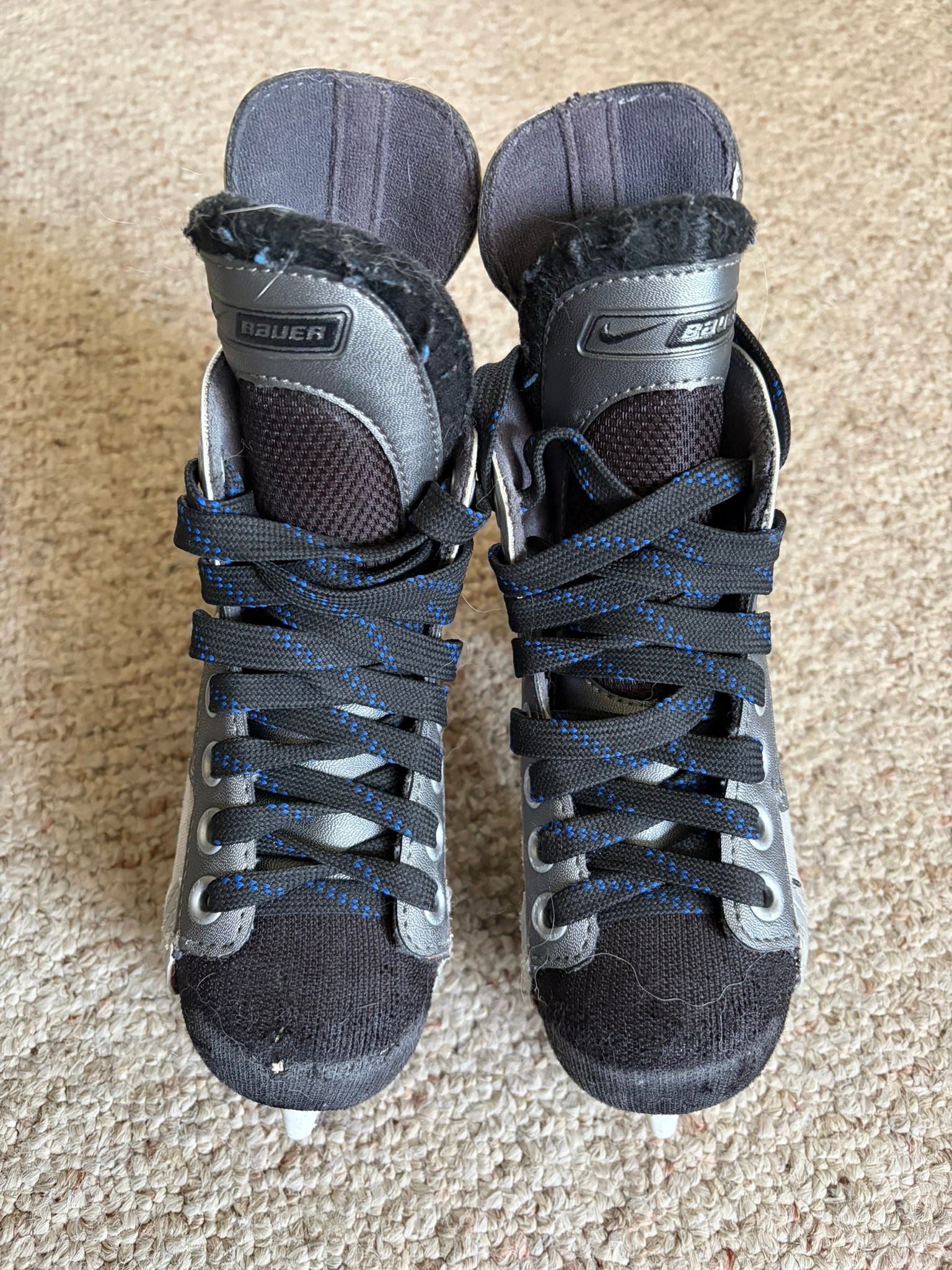🏒 BAUER VAPOR YOUTH HOCKEY SKATES — $25 🏒