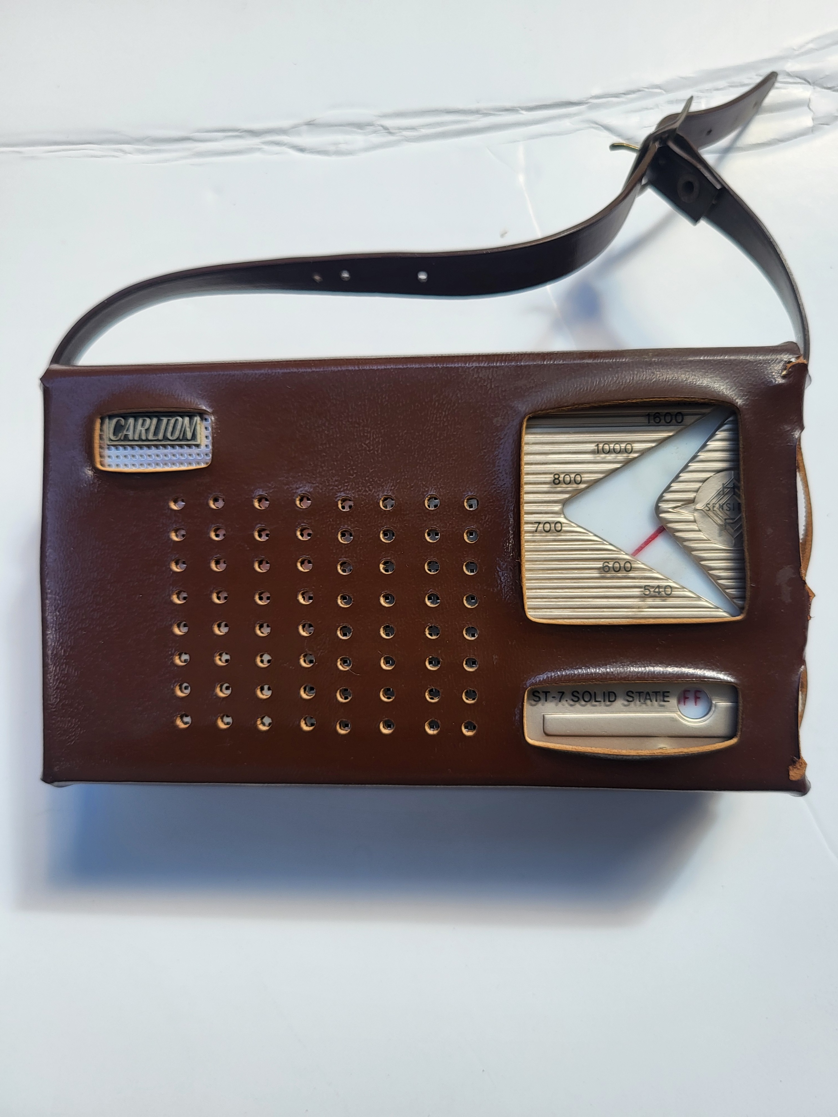 Vintage Carlton Radio (circa 1963) Model 708 - Working - photo 5