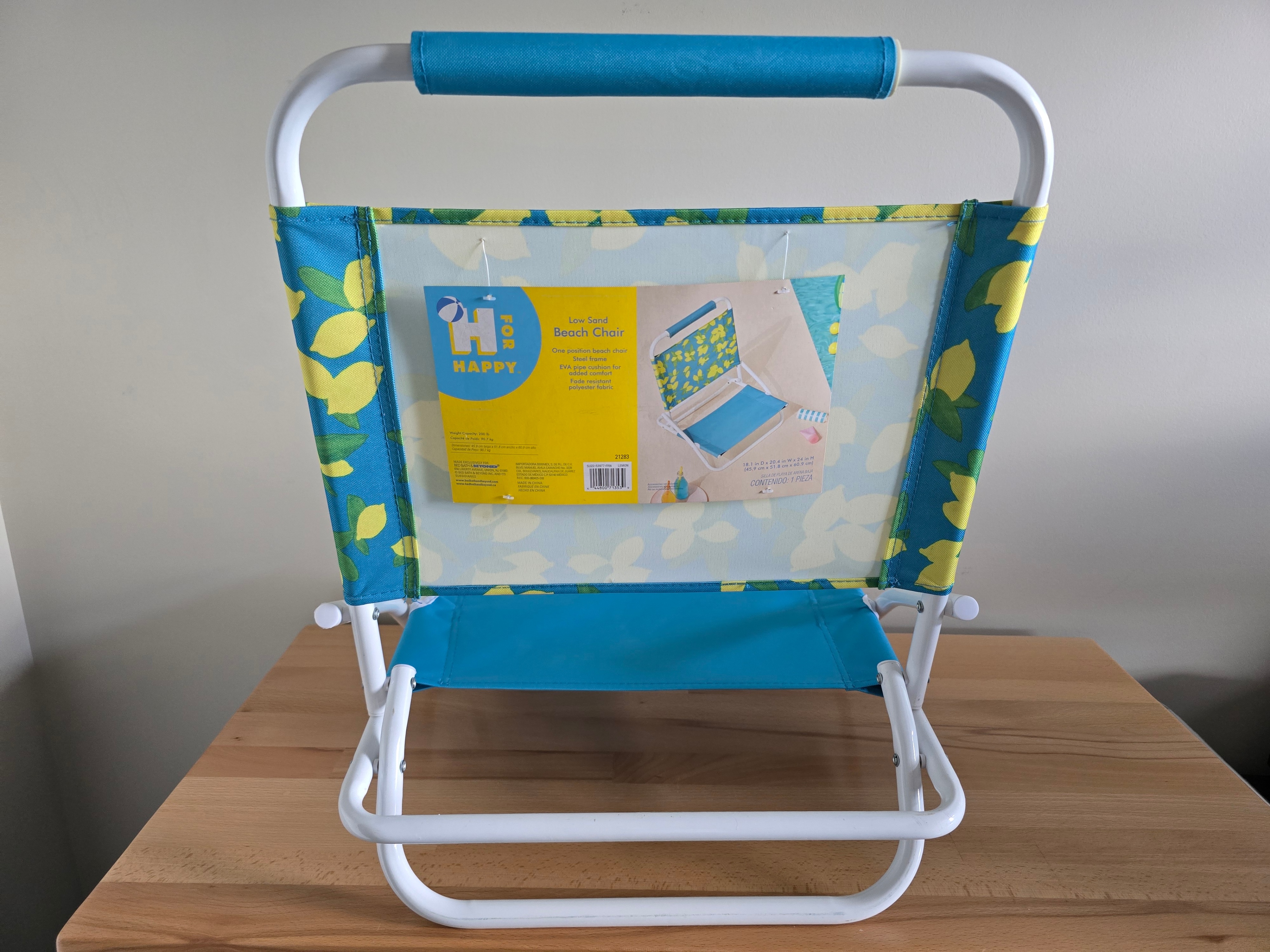 Blue lemon themed Beach Chair Sand Used Twice - photo 5