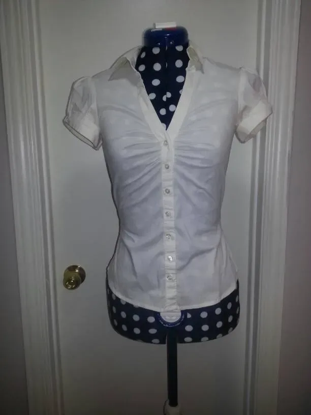 Short Sleeved White Button Up Shirt - H&M (Size 4, Fits Small)