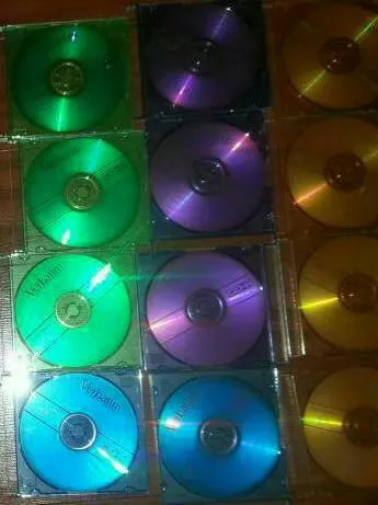 Verbatim CD-Rs With Cases -- Pretty Colours