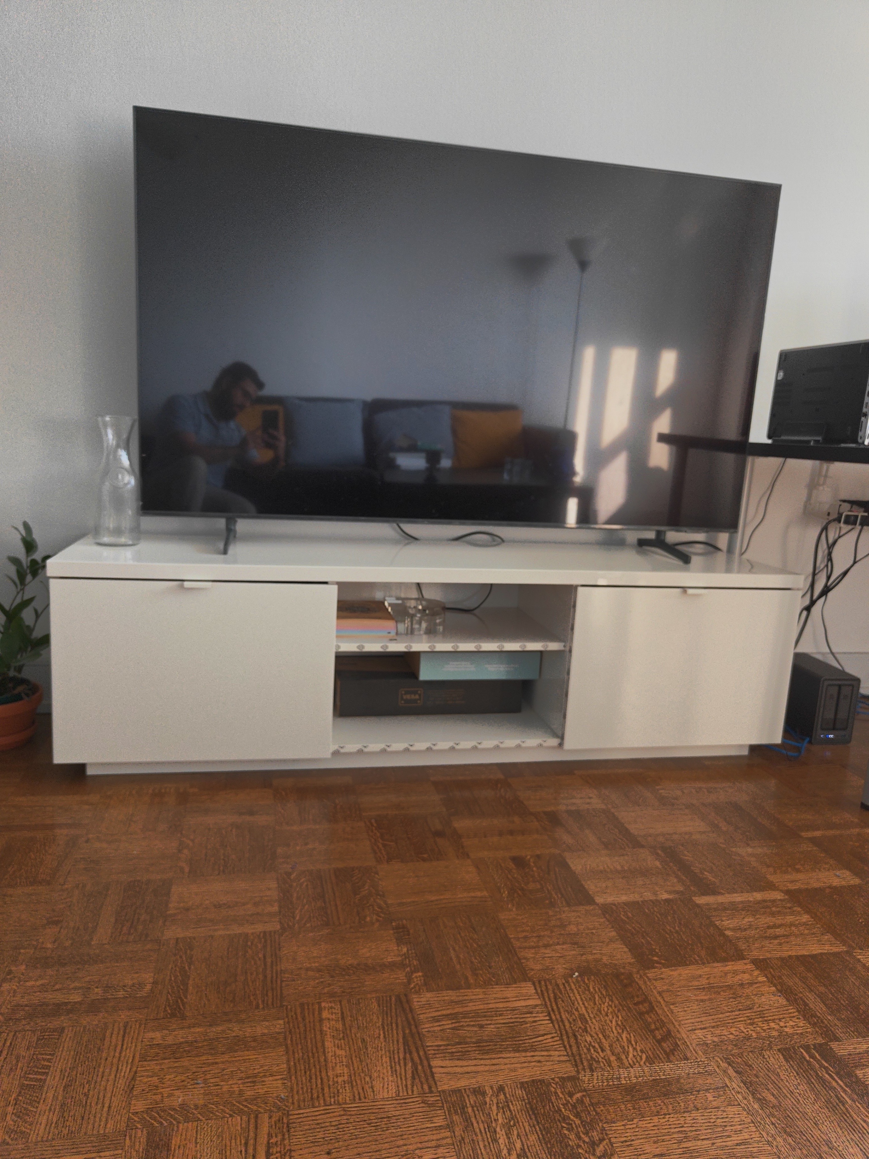 IKEA BYÅS TV Bench / Media Console – High Gloss White