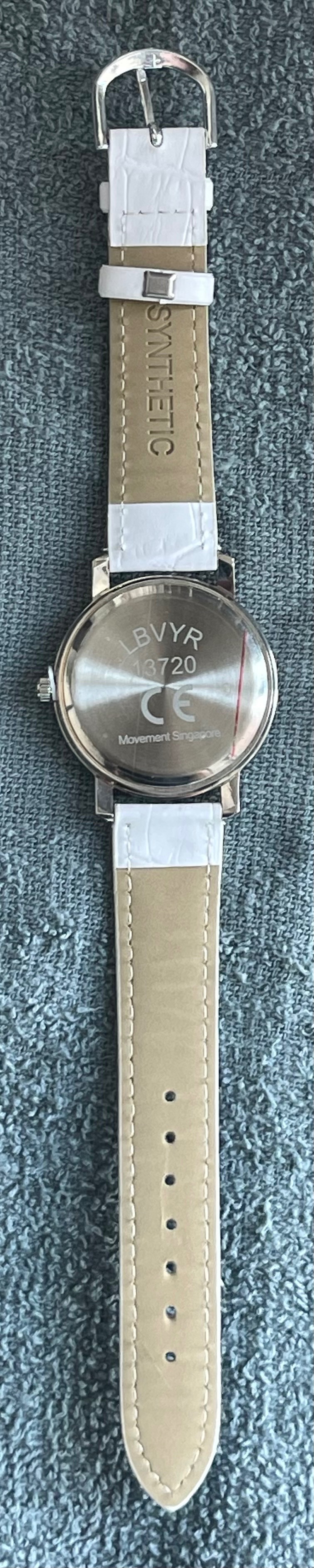Vintage LBVYR White & Crystal Ginkgo Leaf Watch (Needs Battery) - photo 5