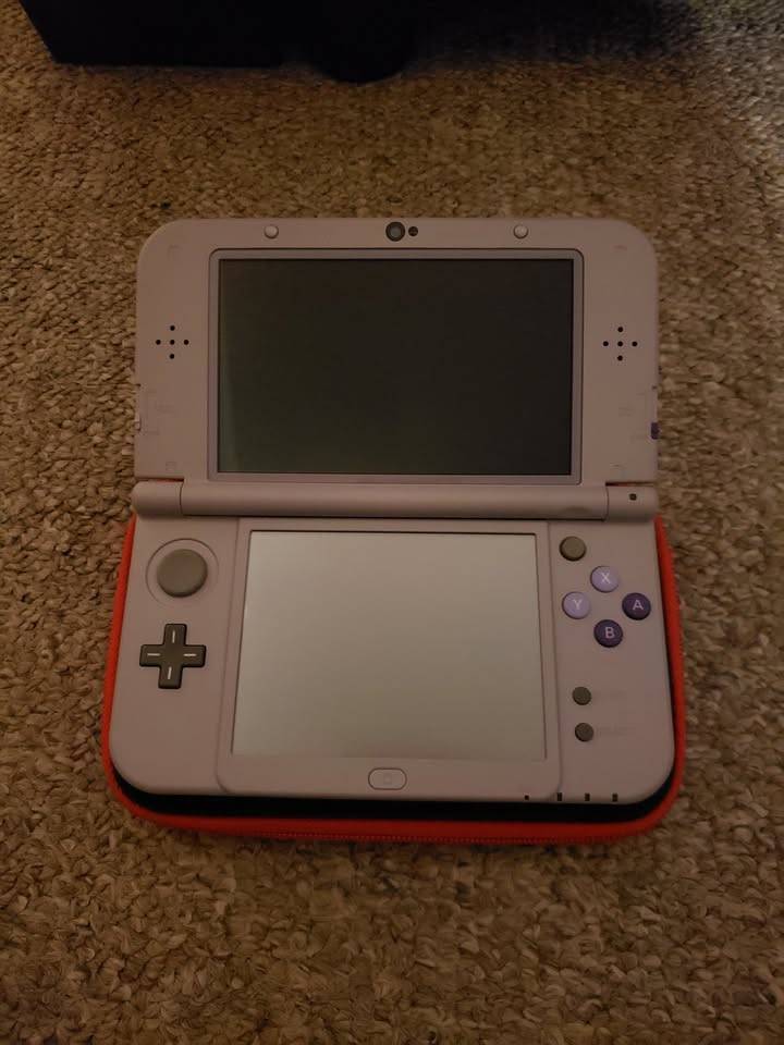 Nintendo 3DS XL Special Limited Edition SNES Super Nintendo. - photo 3