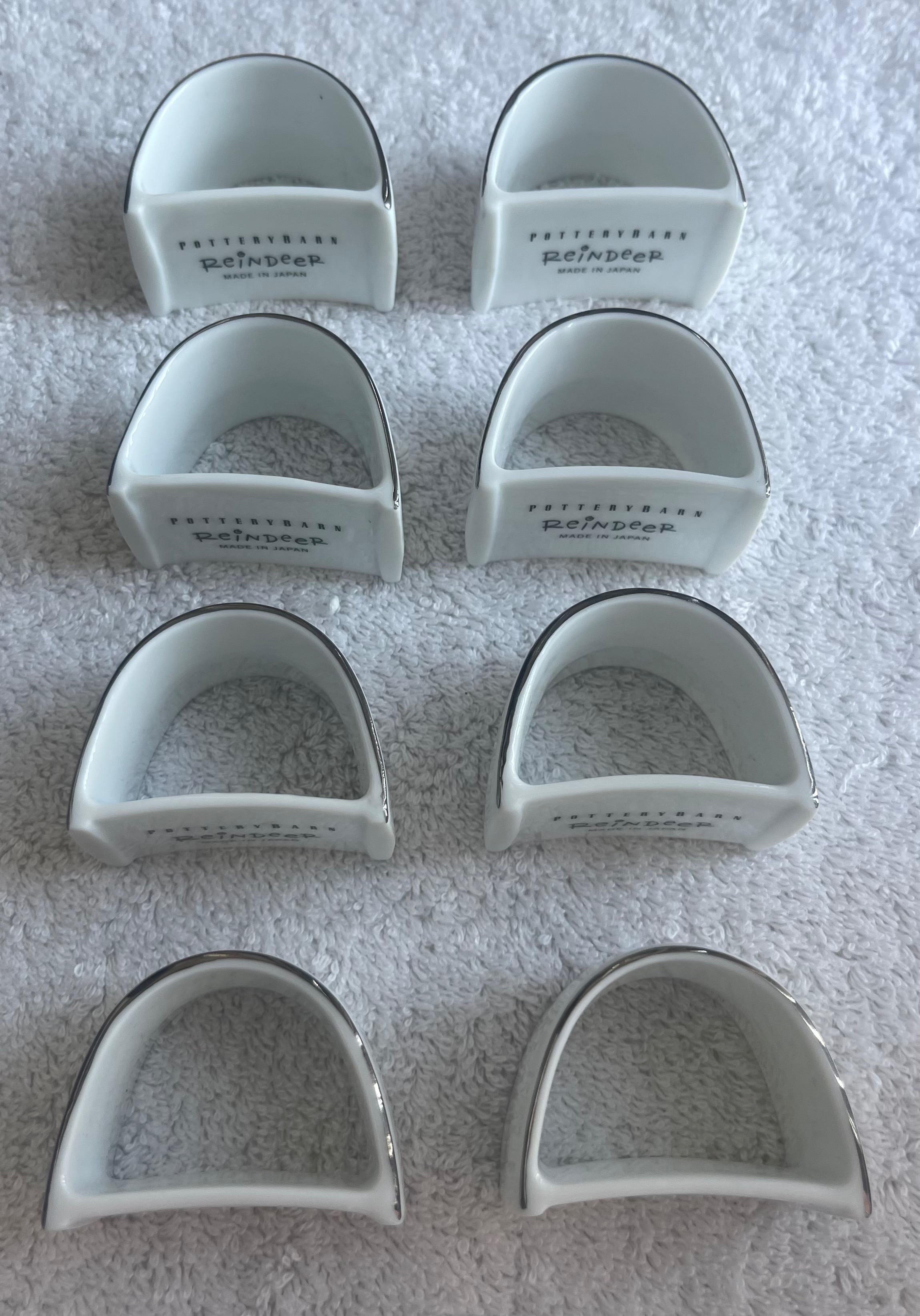 Set of 8 Pottery Barn Porcelain Reindeer Napkin Rings Japan - photo 3