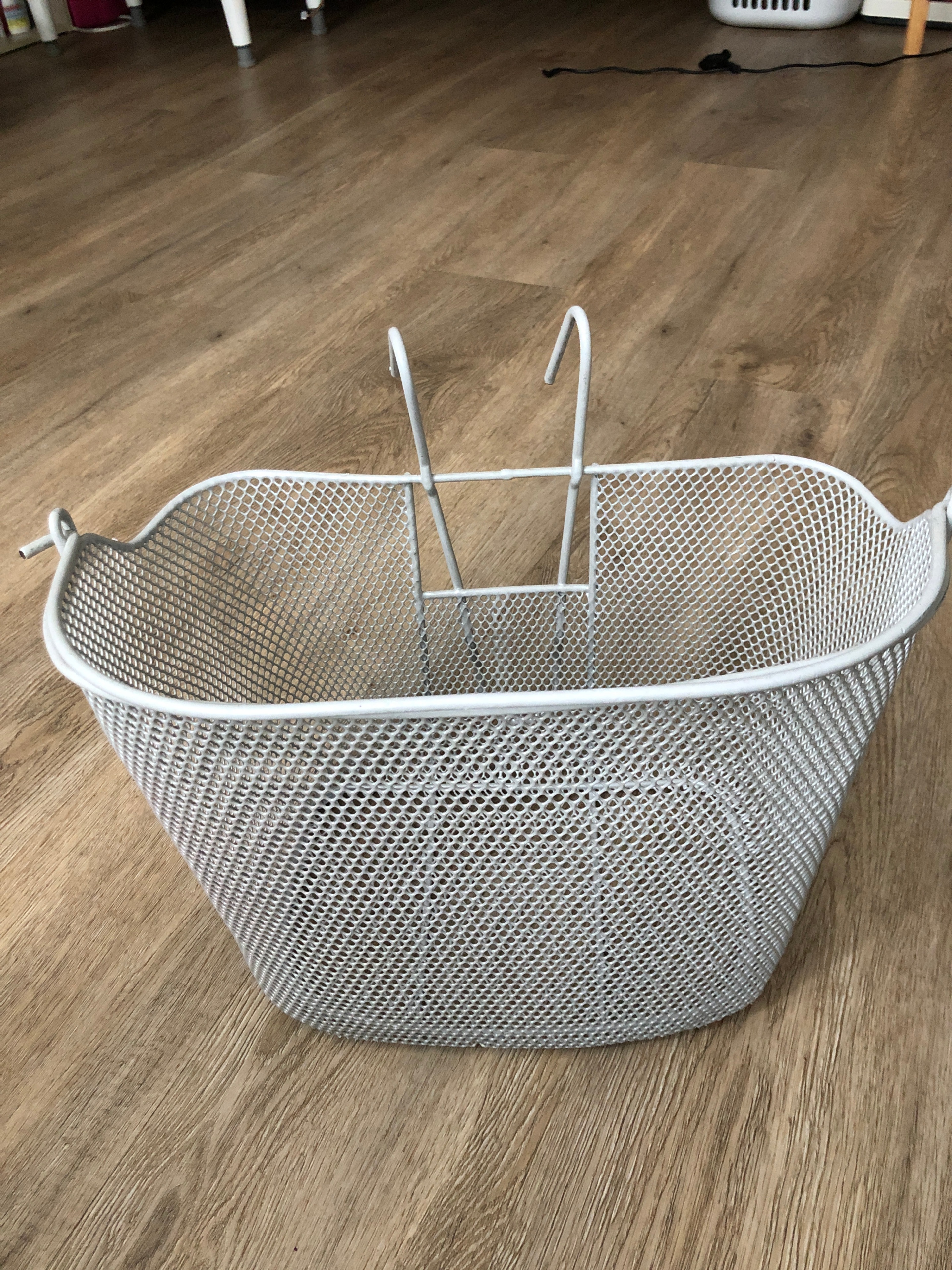 Bike front basket