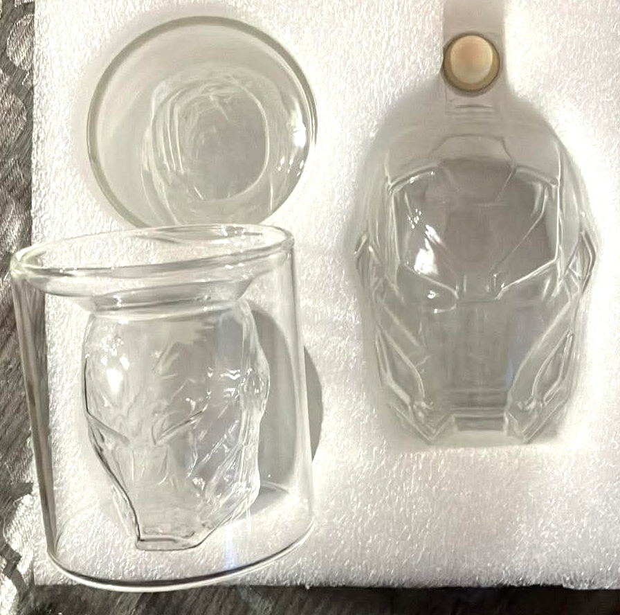Yingluo Glass Iron Man Whiskey Decanter Set with 2 Glasses New - photo 2
