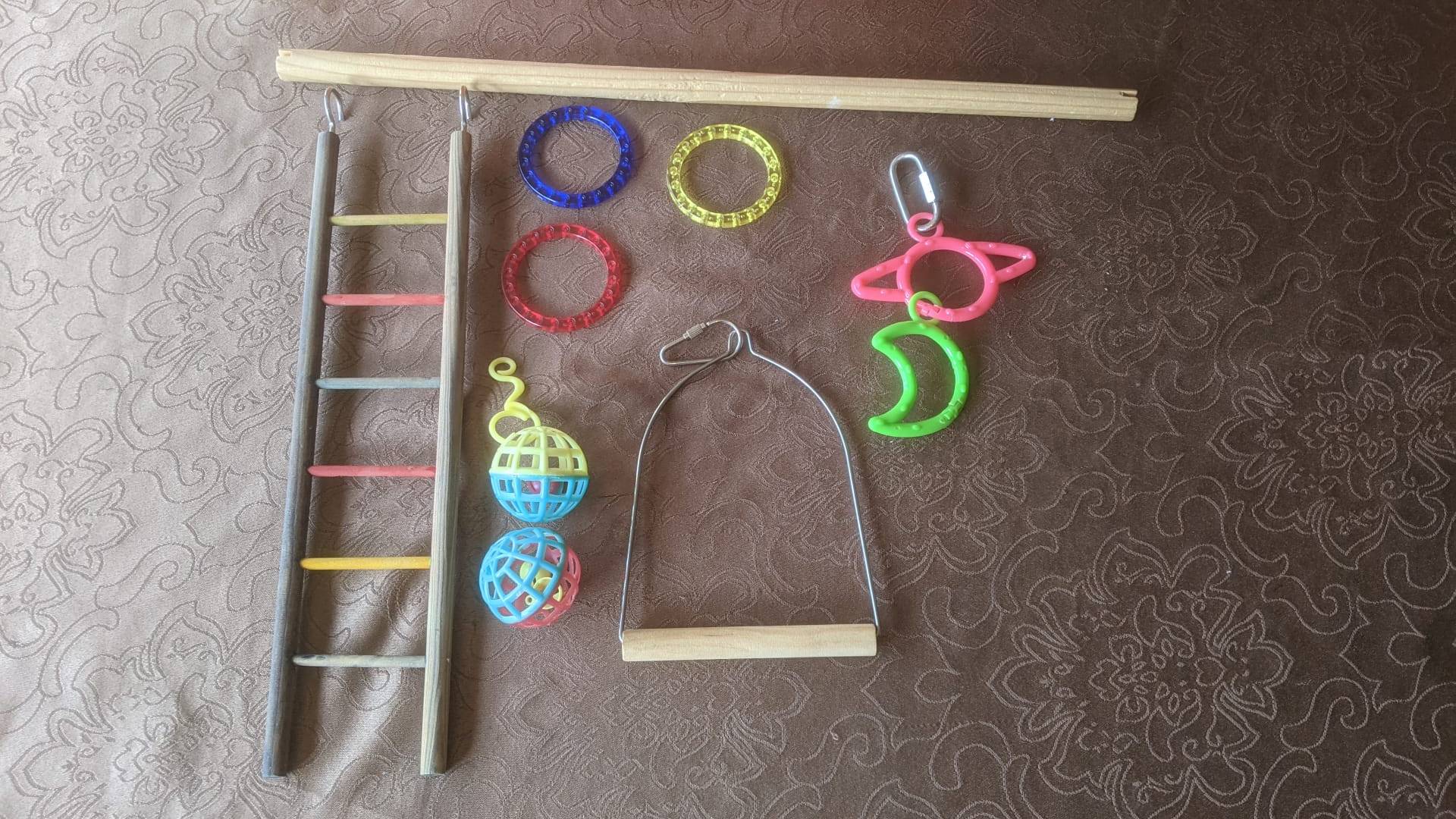 Budgie Cage Setup with 2 Perches, 2 Bowls and toys - photo 5