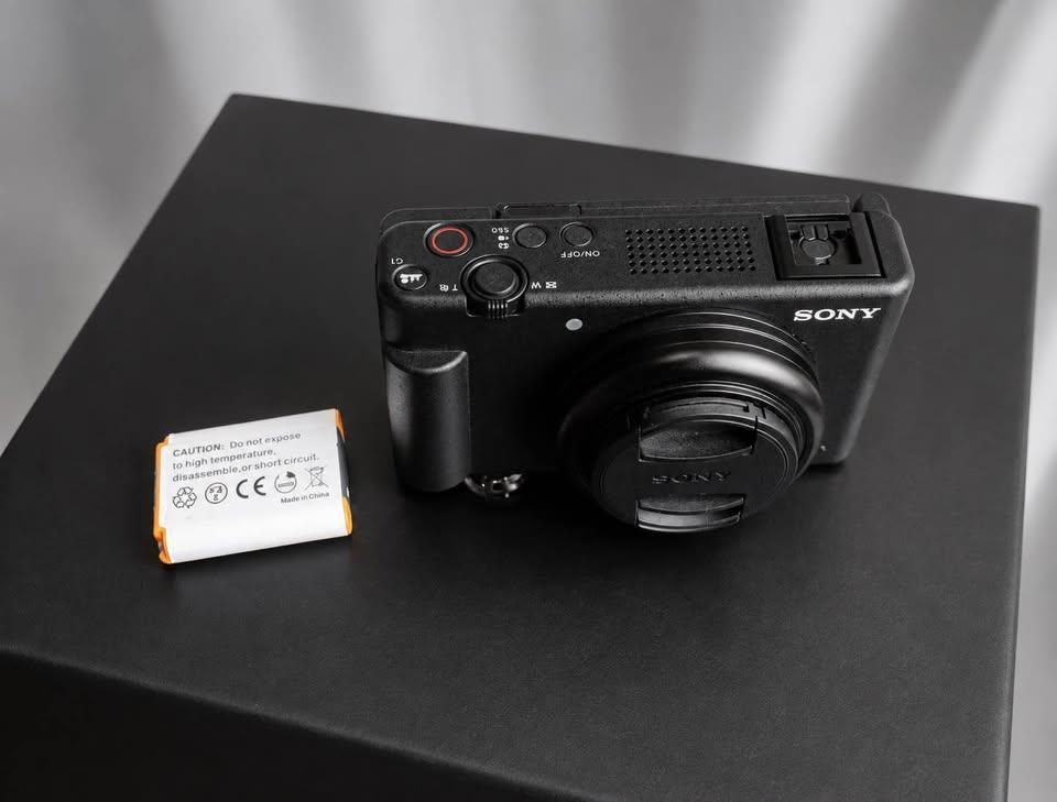 Sony ZV-1F – Like New - photo 4