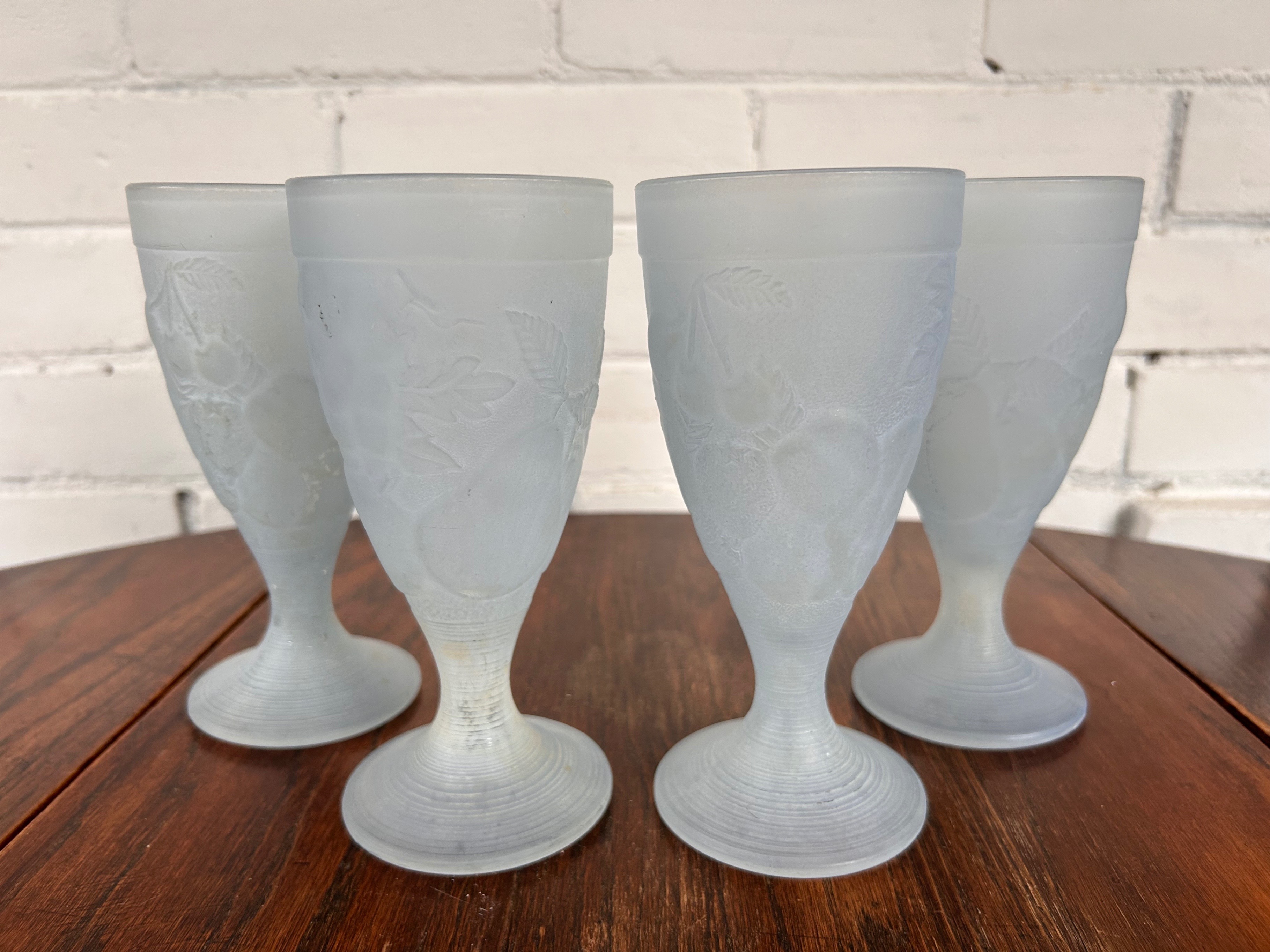 Vintage 1970’s Luminarc Frosted Goblet Set of 4